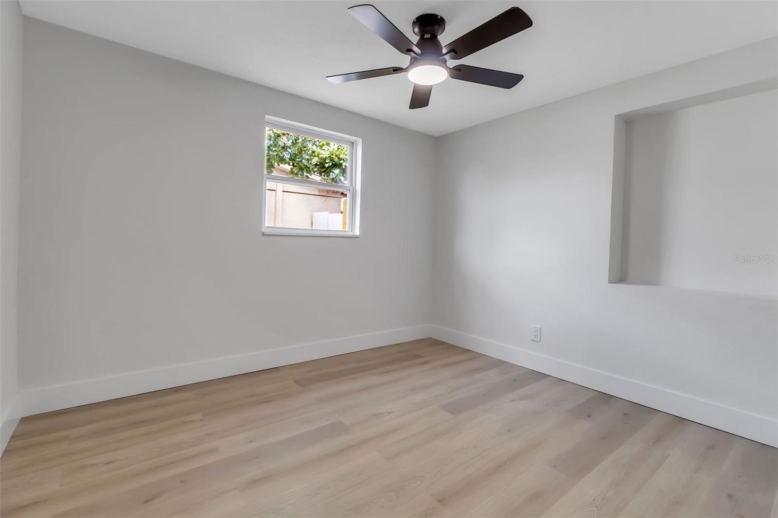 Image 32 of 48 For 4624 83rd Terrace N