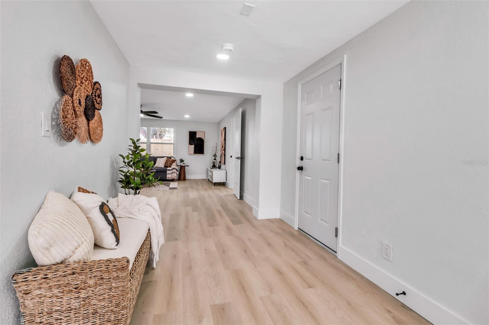 Image 6 of 48 For 4624 83rd Terrace N