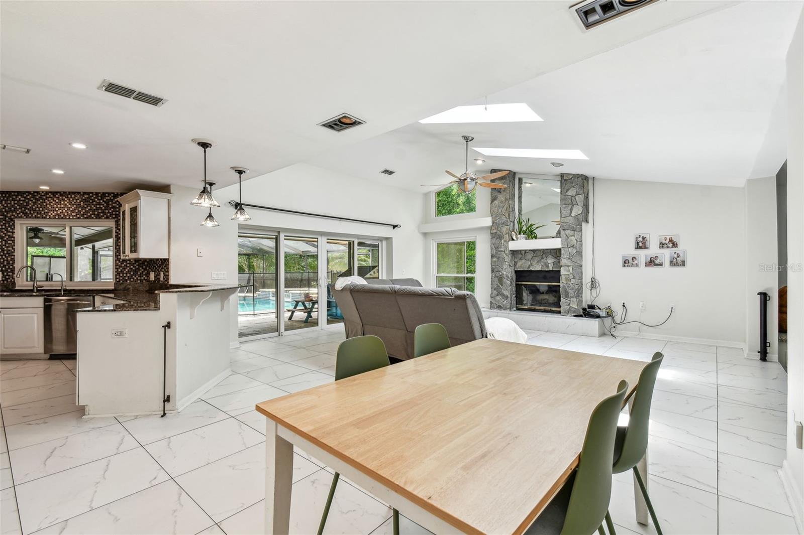 Image 30 of 85 For 5702 Ainsworth Court W