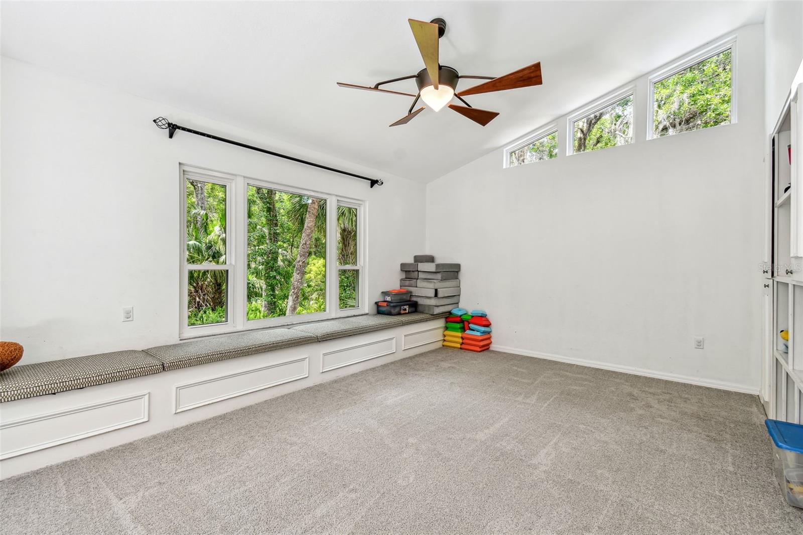 Image 38 of 85 For 5702 Ainsworth Court W