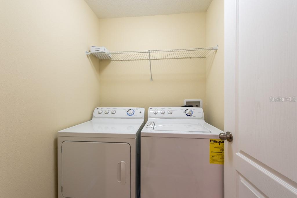 Image 23 of 45 For 11903 Greengate Drive