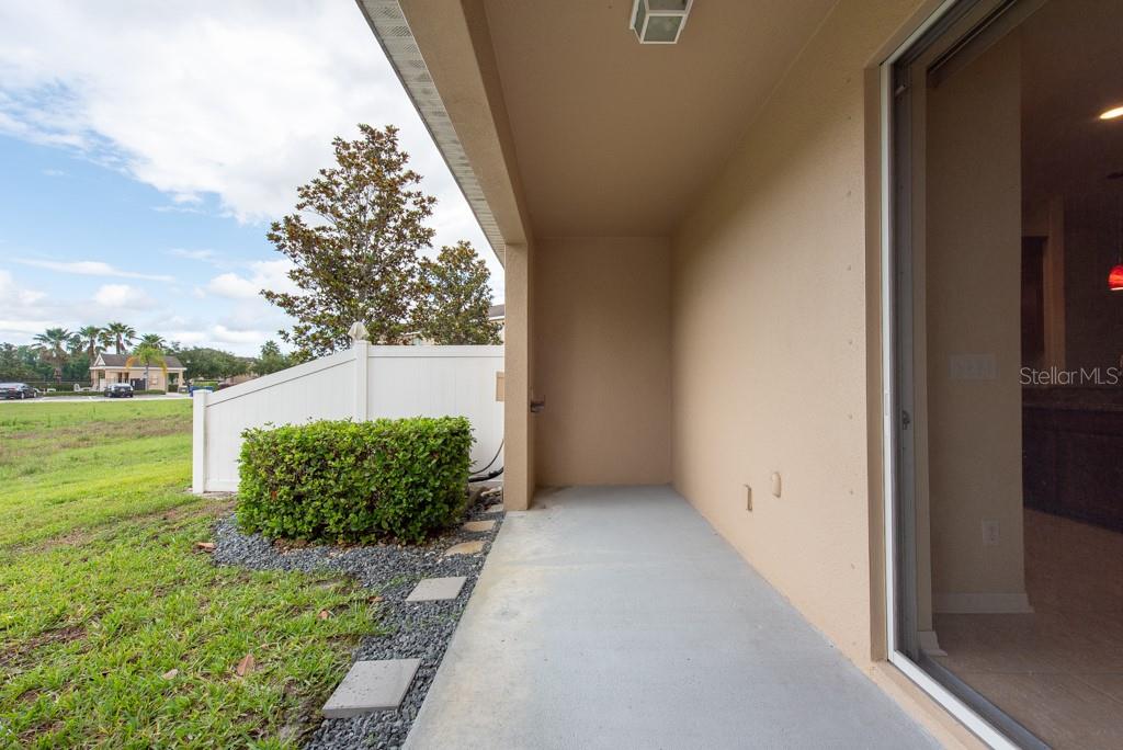 Image 25 of 45 For 11903 Greengate Drive