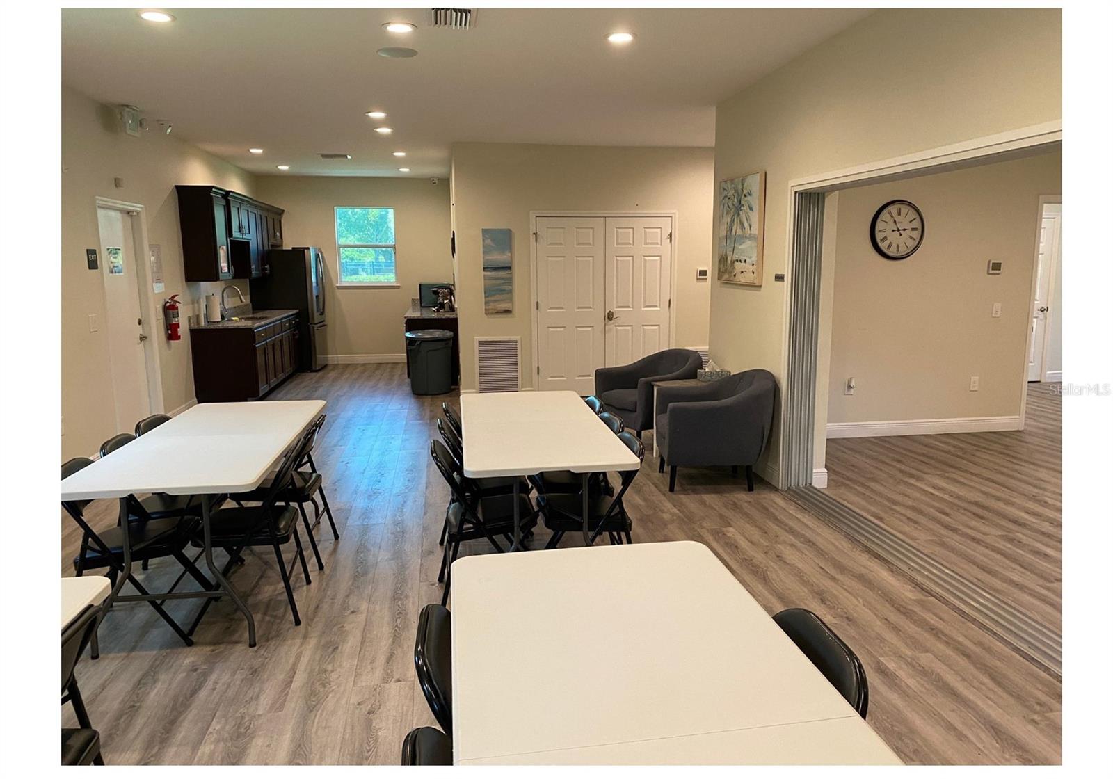 Image 42 of 45 For 11903 Greengate Drive