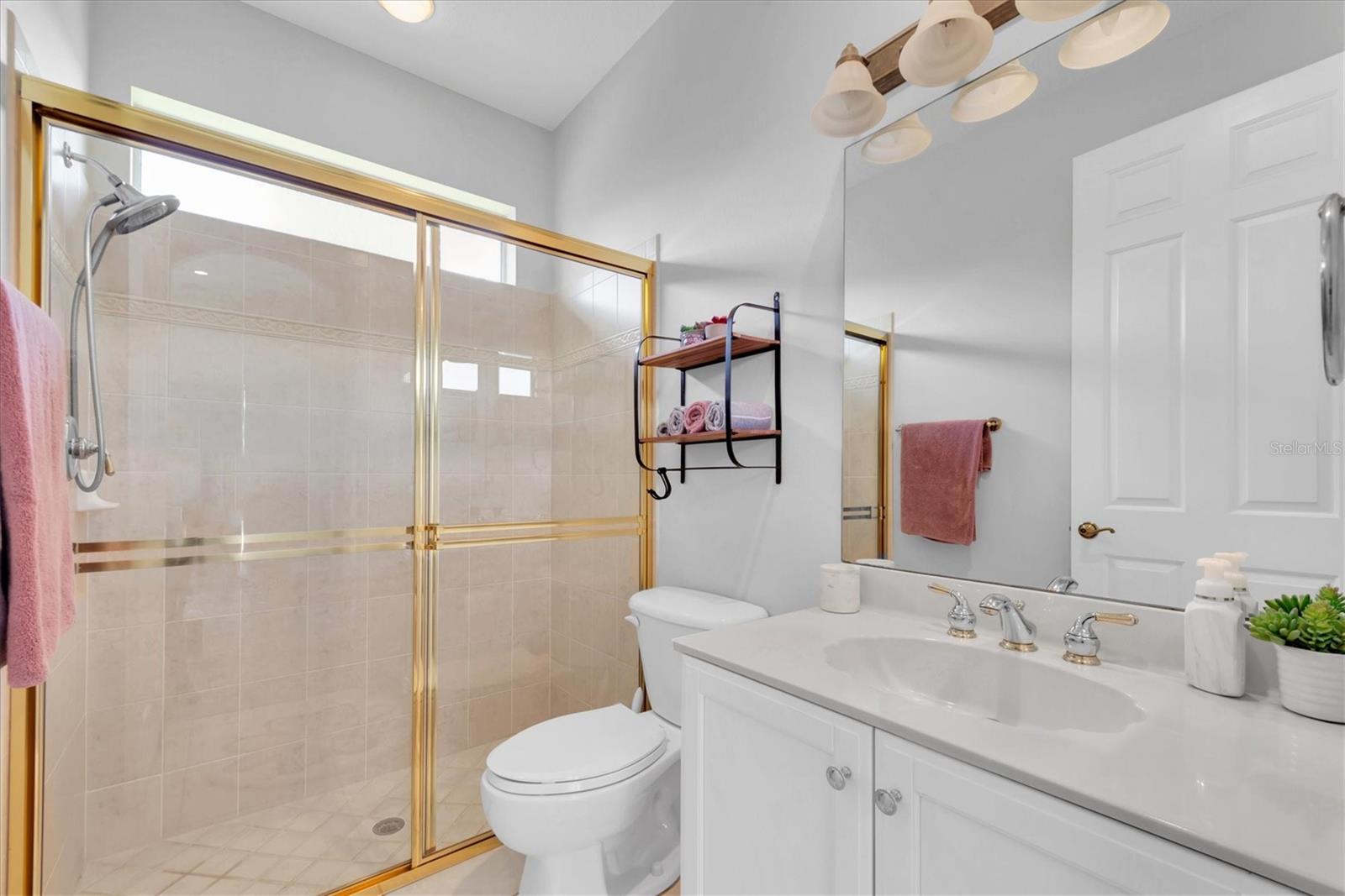 Listing photo id 34 for 3716 Janus Way