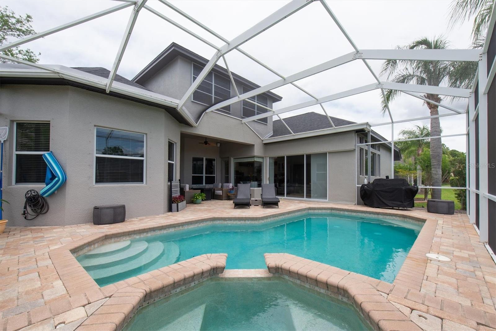 Listing photo id 46 for 3716 Janus Way