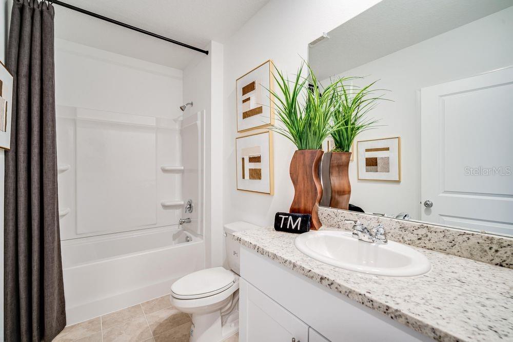 Image 19 of 23 For 13621 Tropical Breeze Way