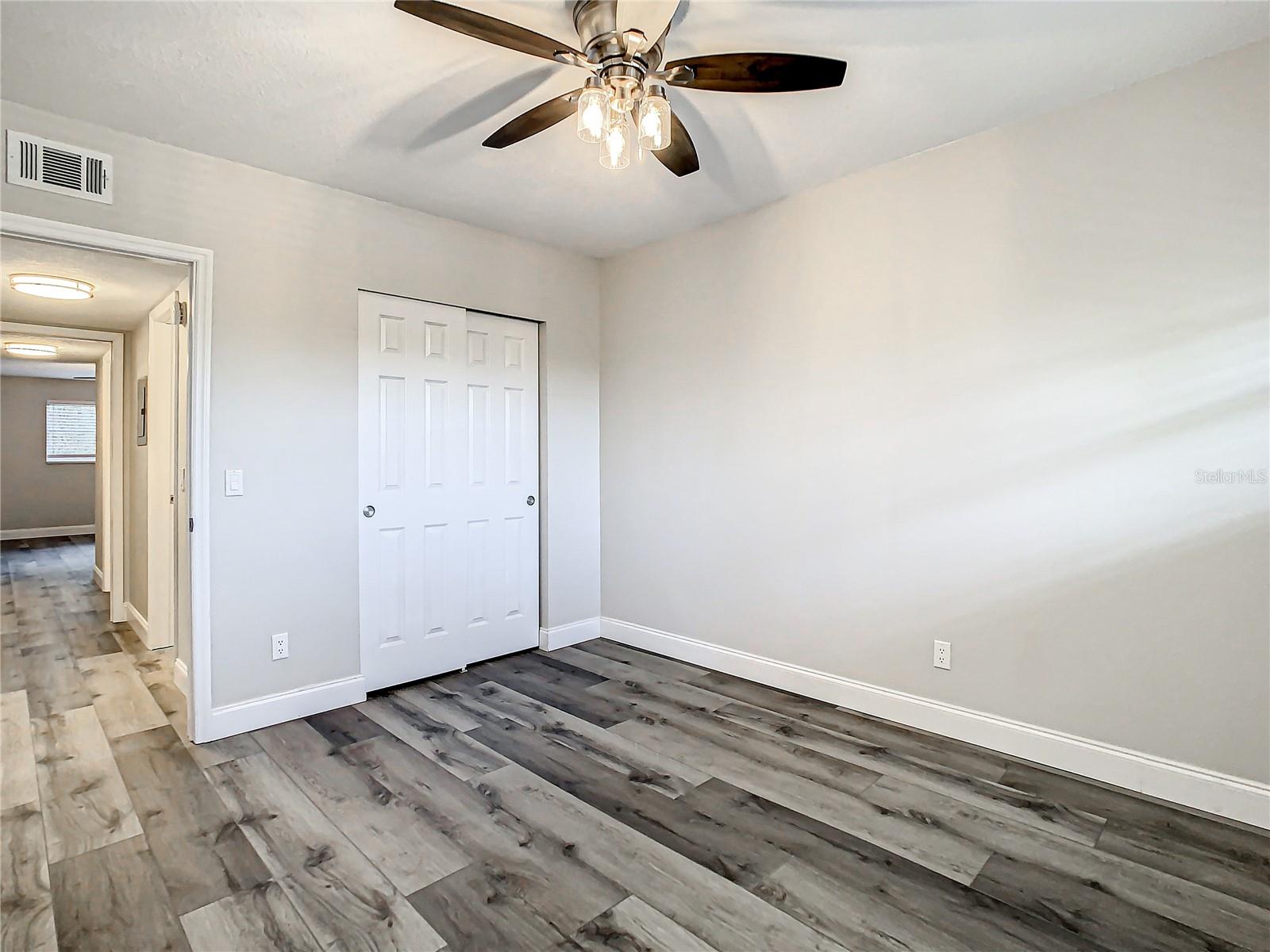 Image 14 of 26 For 2253 Norwegian Drive 67
