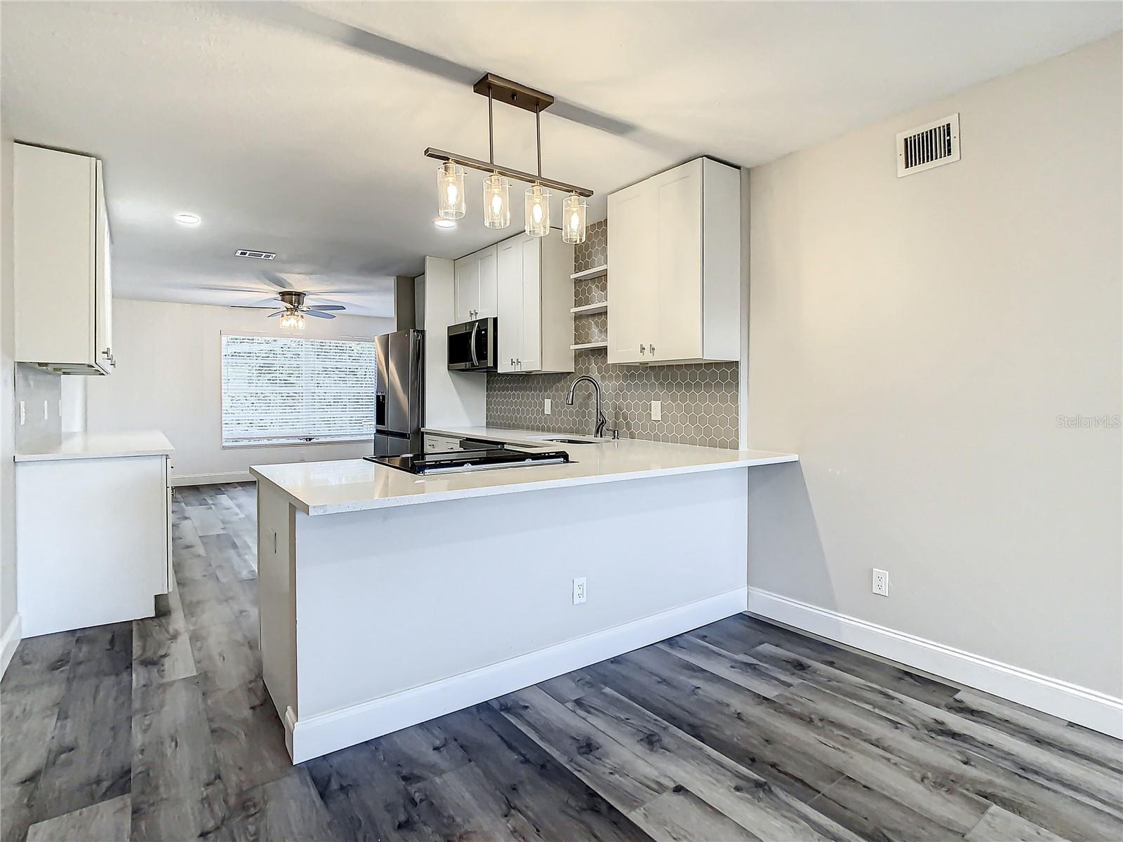 Image 6 of 26 For 2253 Norwegian Drive 67