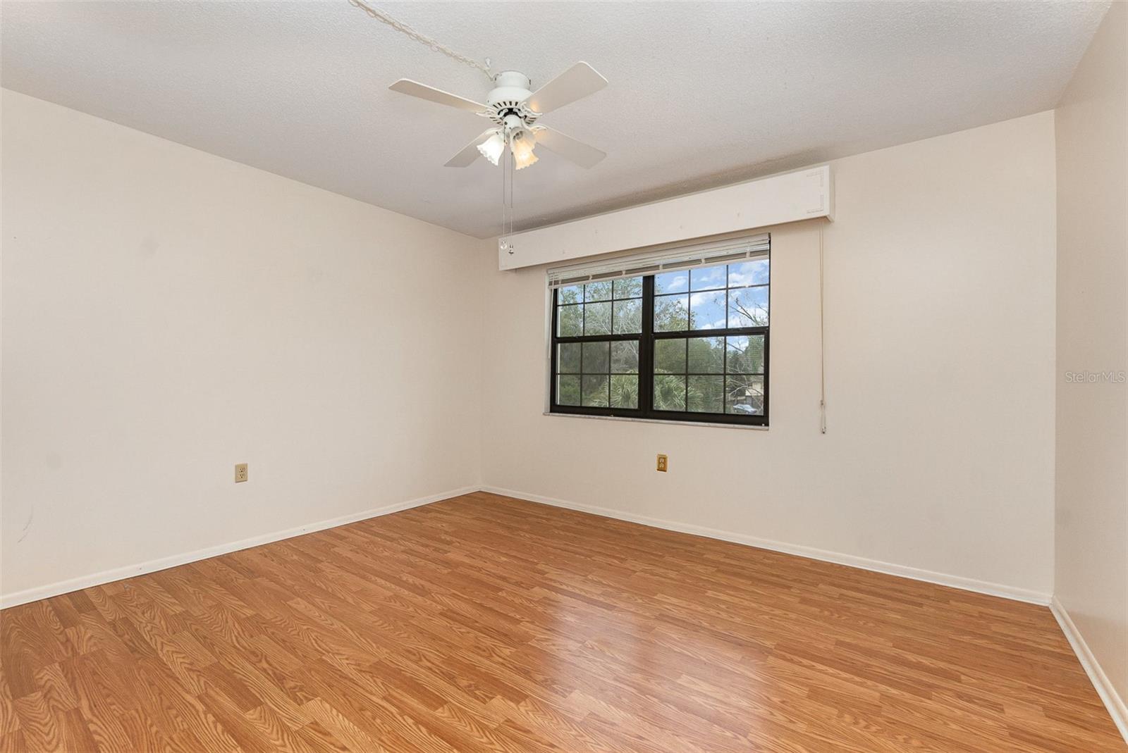 Image 17 of 25 For 101 Grandview Street 312