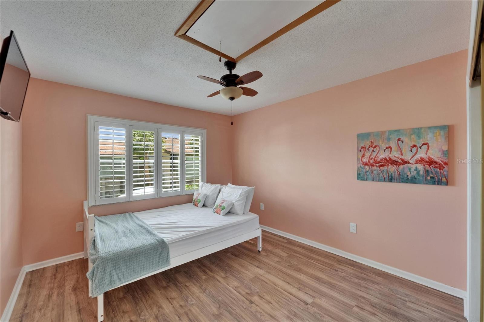 Image 37 of 81 For 1028 Apollo Beach Boulevard 21