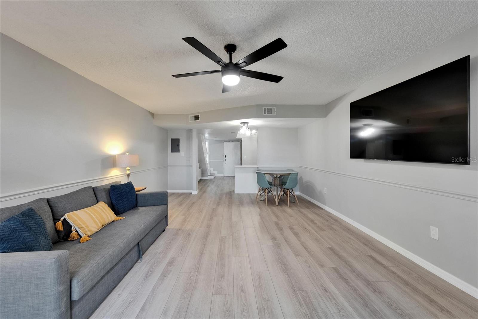 Image 6 of 81 For 1028 Apollo Beach Boulevard 21
