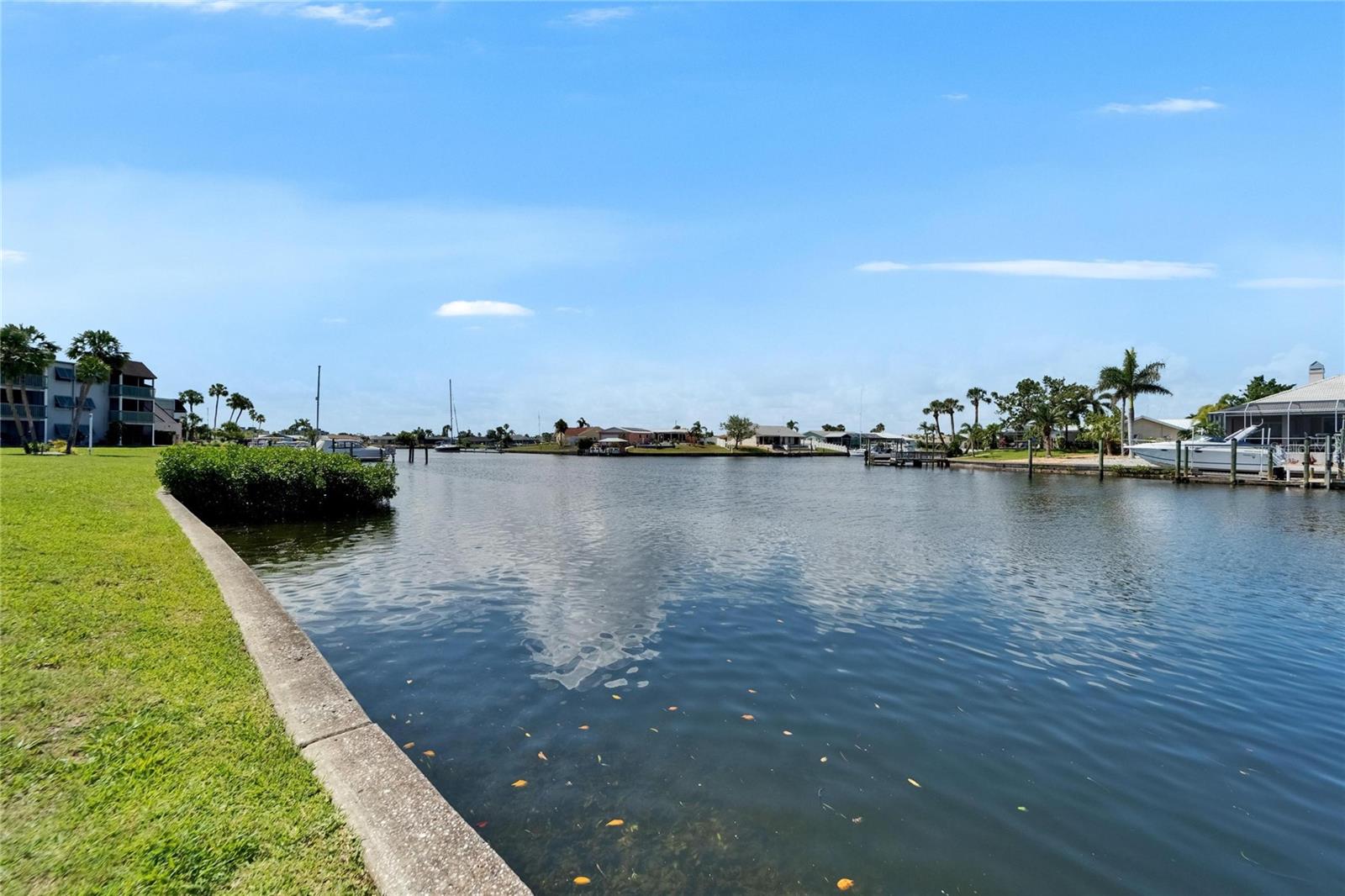 Image 66 of 81 For 1028 Apollo Beach Boulevard 21
