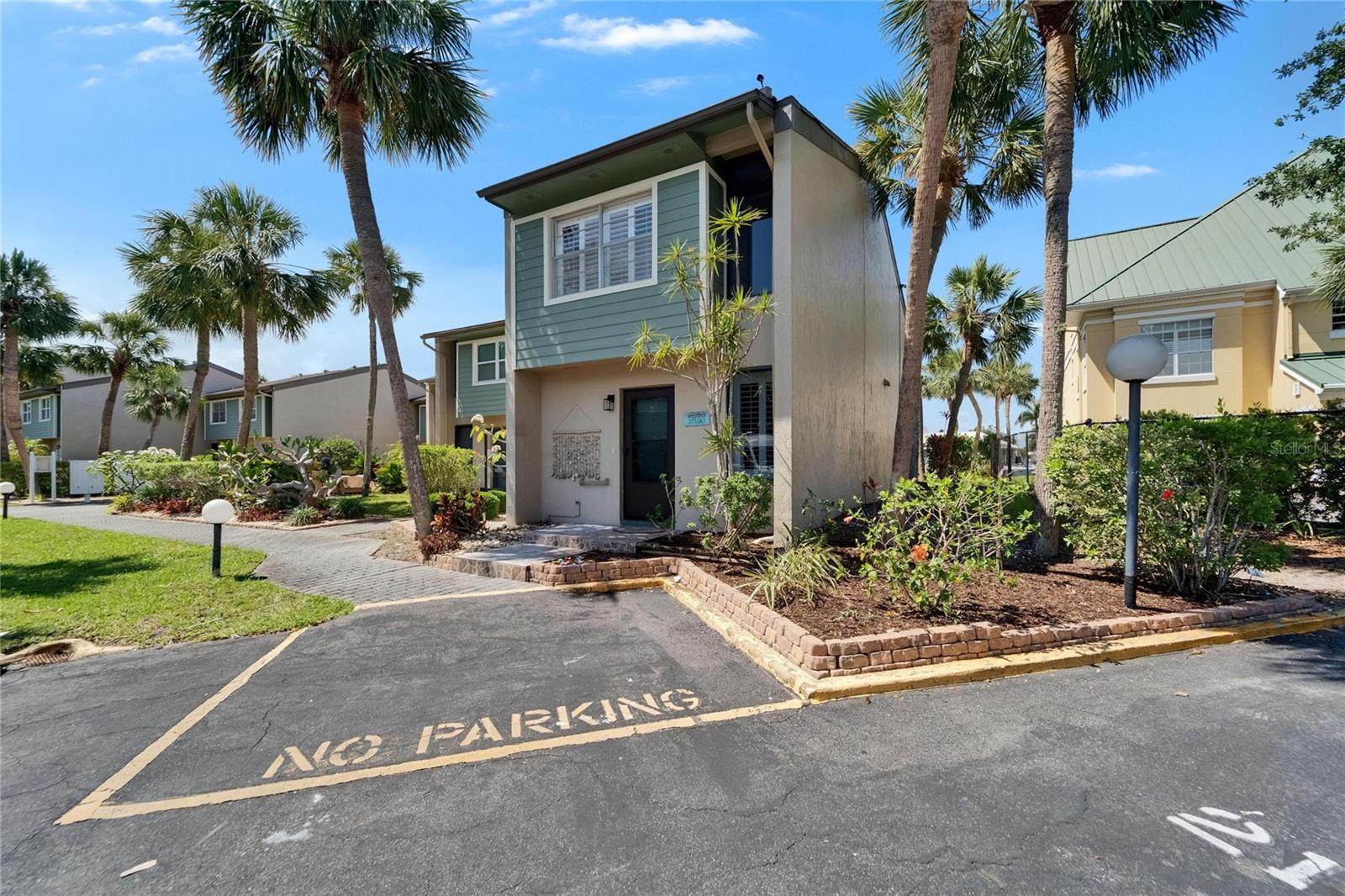 Image 67 of 81 For 1028 Apollo Beach Boulevard 21