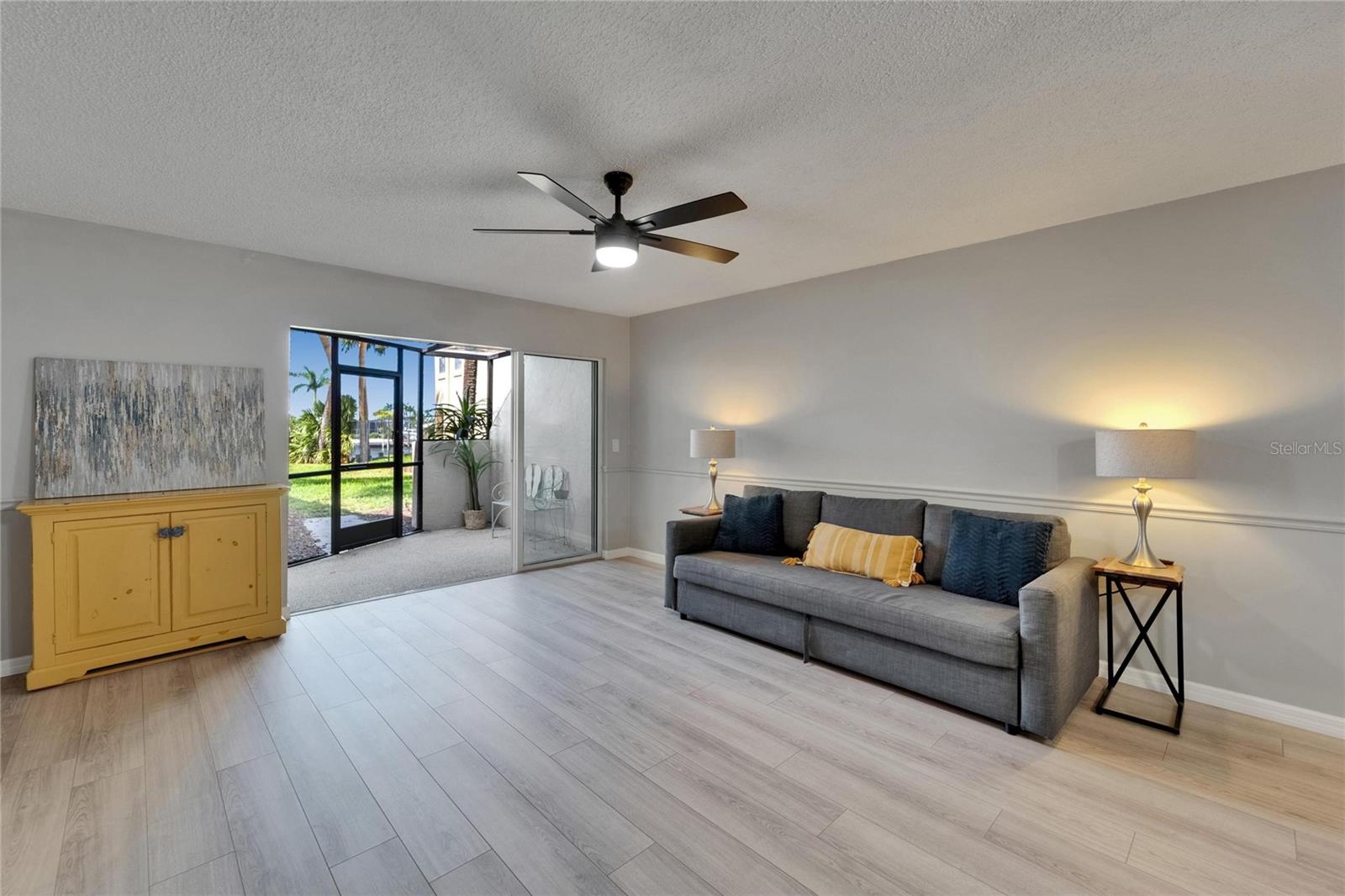 Image 7 of 81 For 1028 Apollo Beach Boulevard 21
