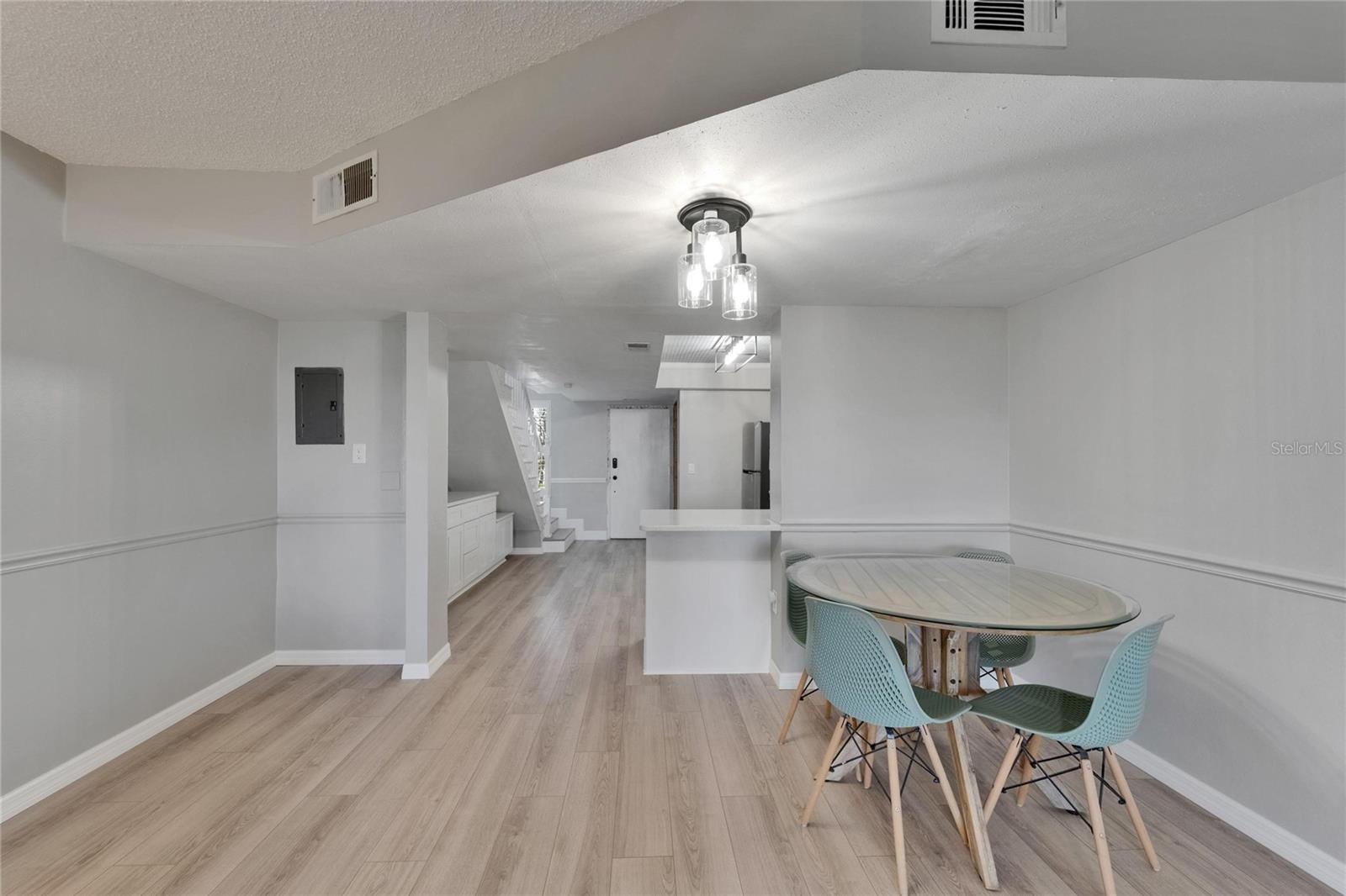 Image 9 of 81 For 1028 Apollo Beach Boulevard 21