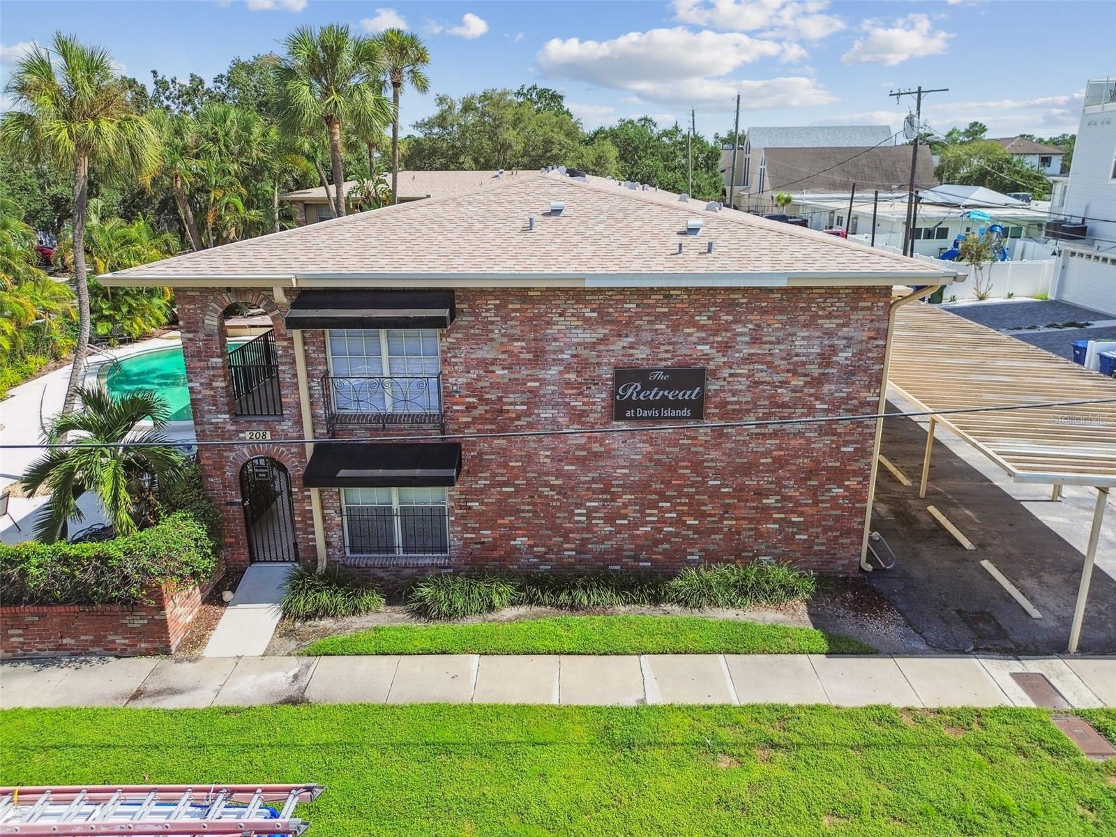 Image 2 of 33 For 208 Danube Avenue 101