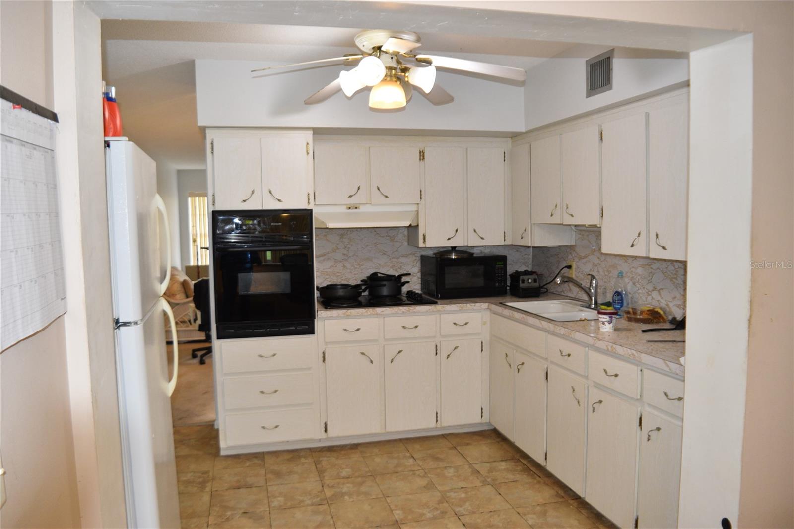Image 3 of 15 For 2463 Brazilia Drive 43