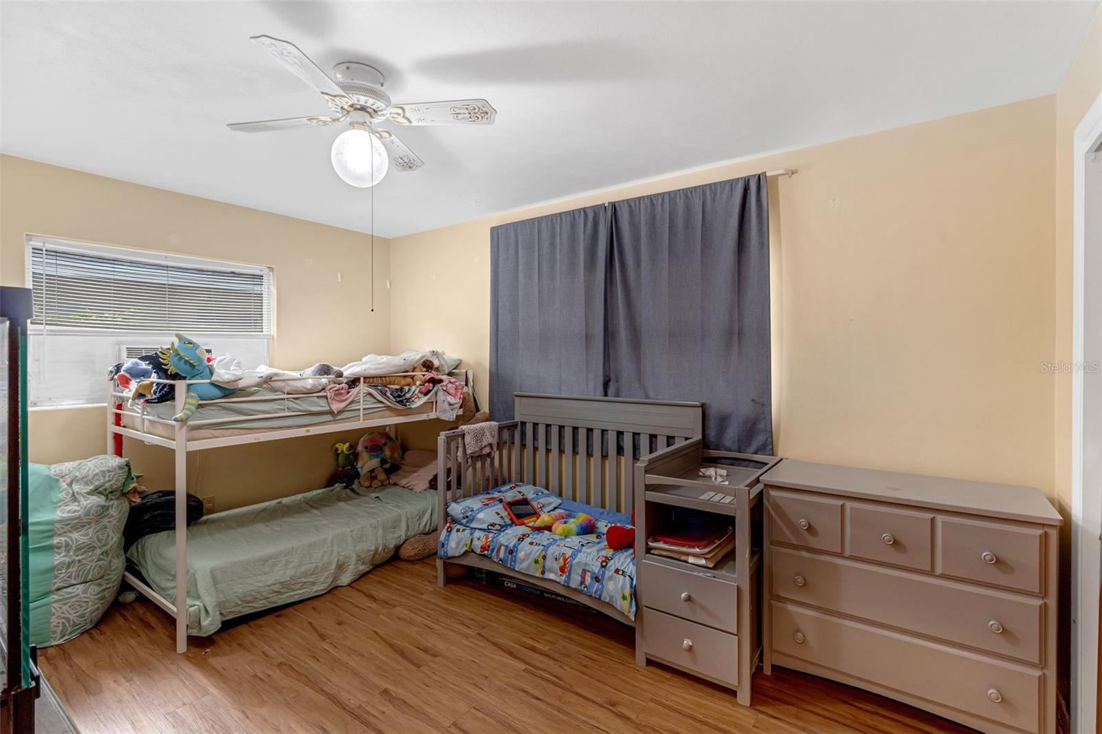 Image 14 of 40 For 2222 Euclid Circle N