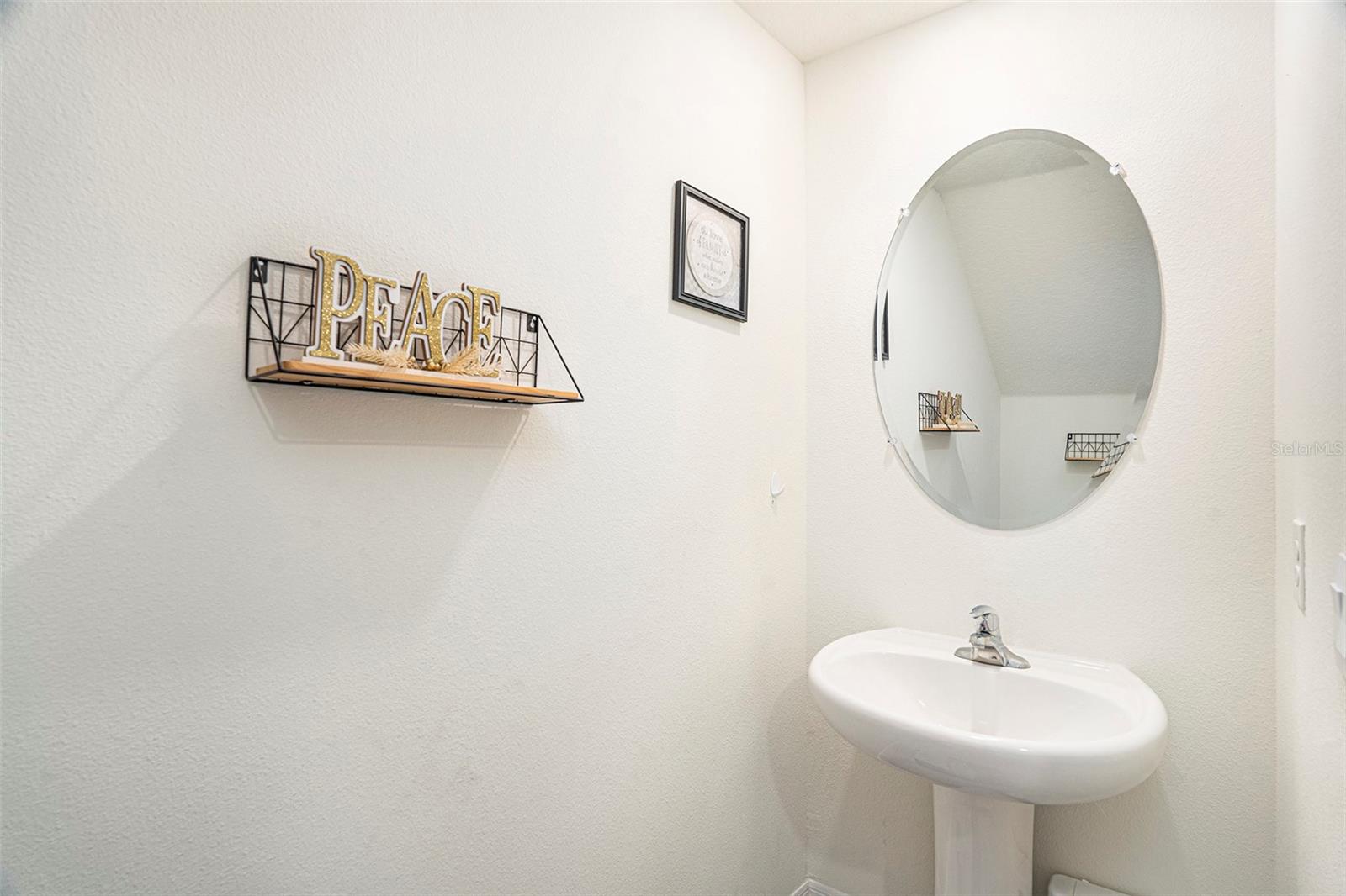 Image 18 of 37 For 38311 Sonnet Landing Avenue