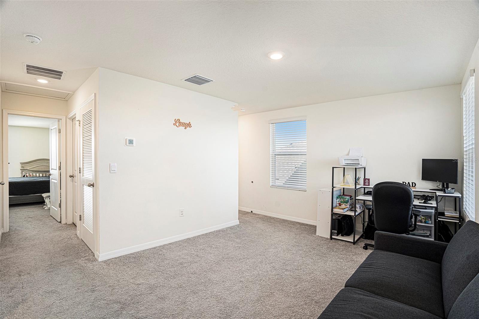 Image 21 of 37 For 38311 Sonnet Landing Avenue