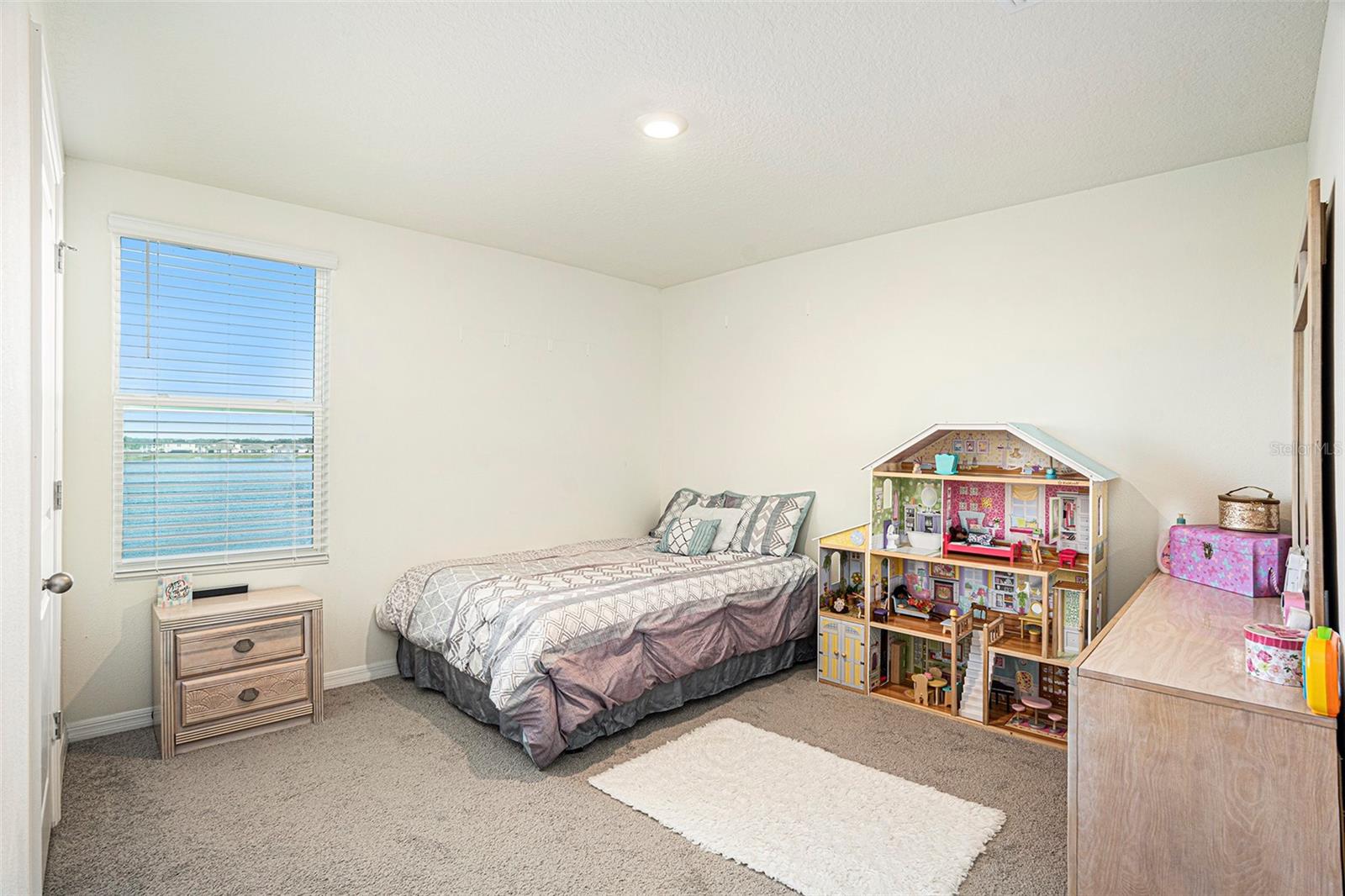 Image 30 of 37 For 38311 Sonnet Landing Avenue