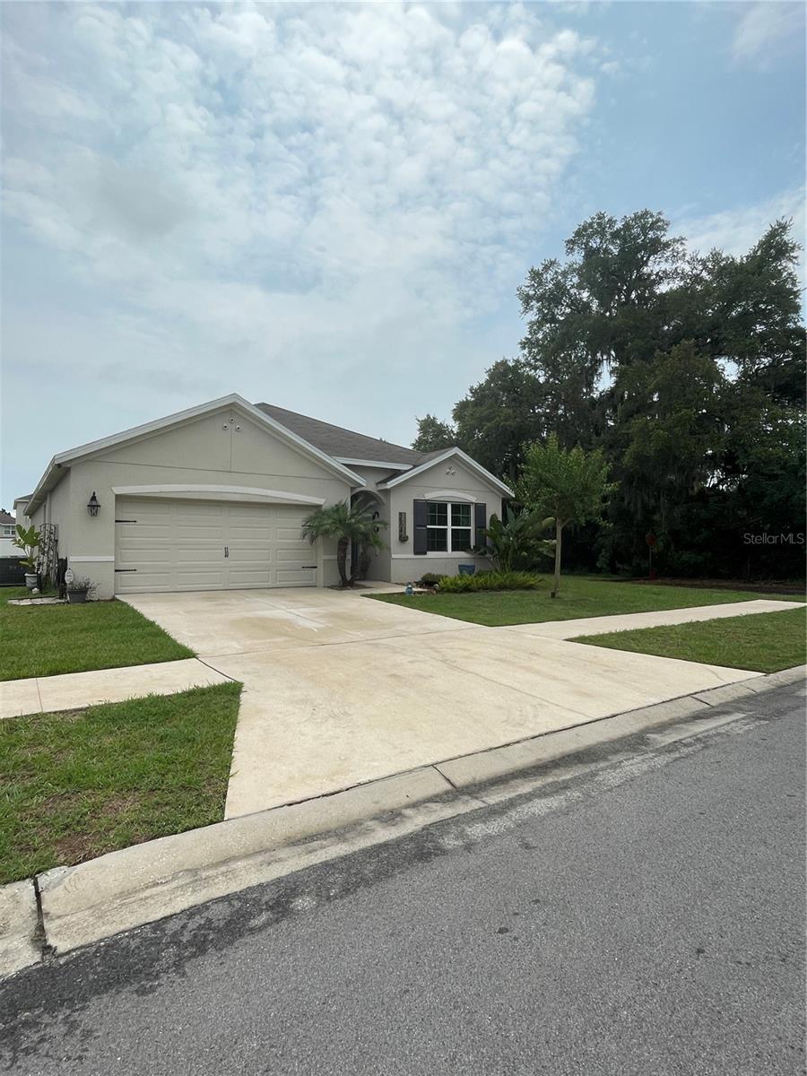 Details for 5504 Raymond Way, ZEPHYRHILLS, FL 33541