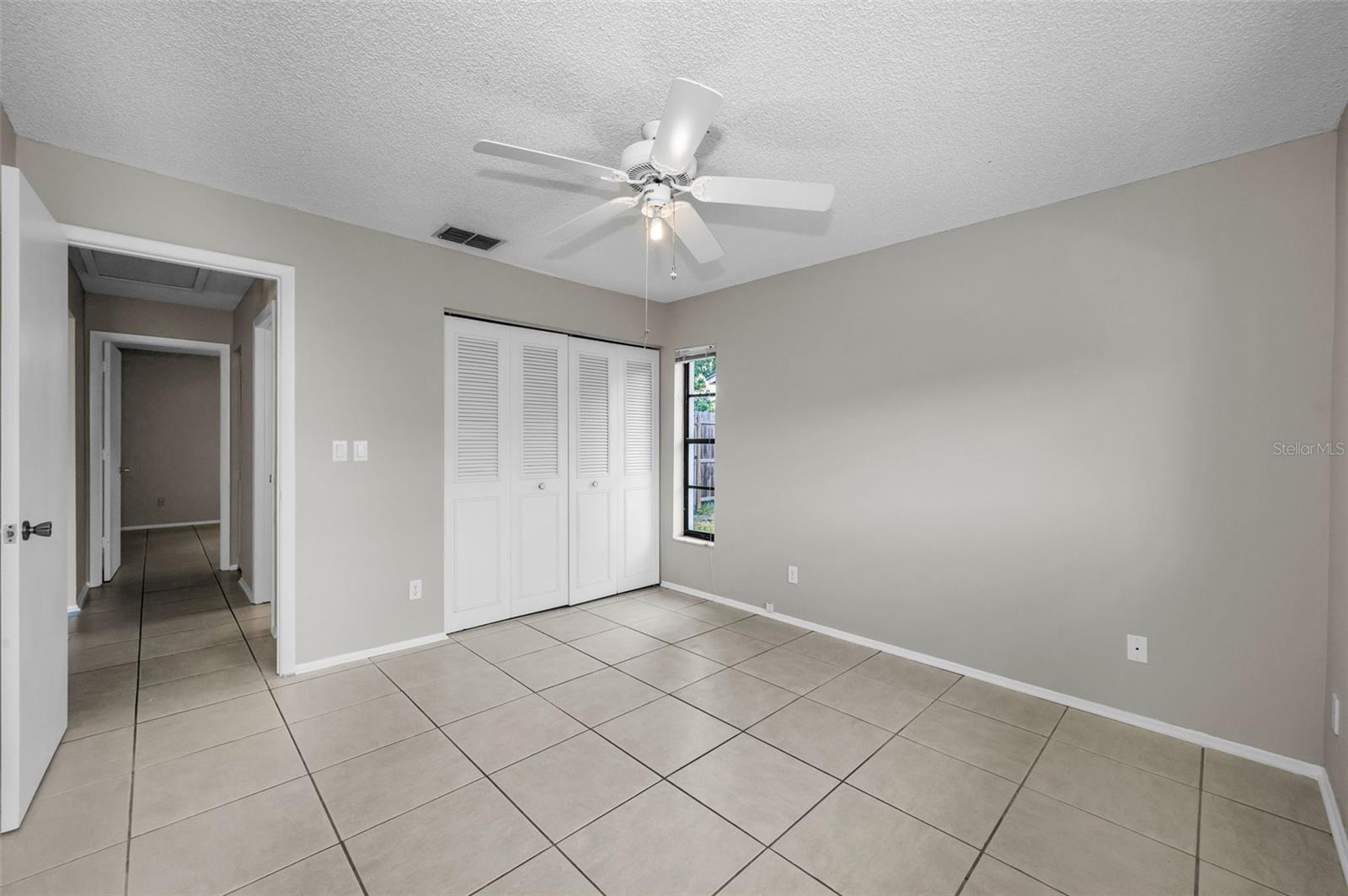 Image 18 of 24 For 843 Greenfield Drive