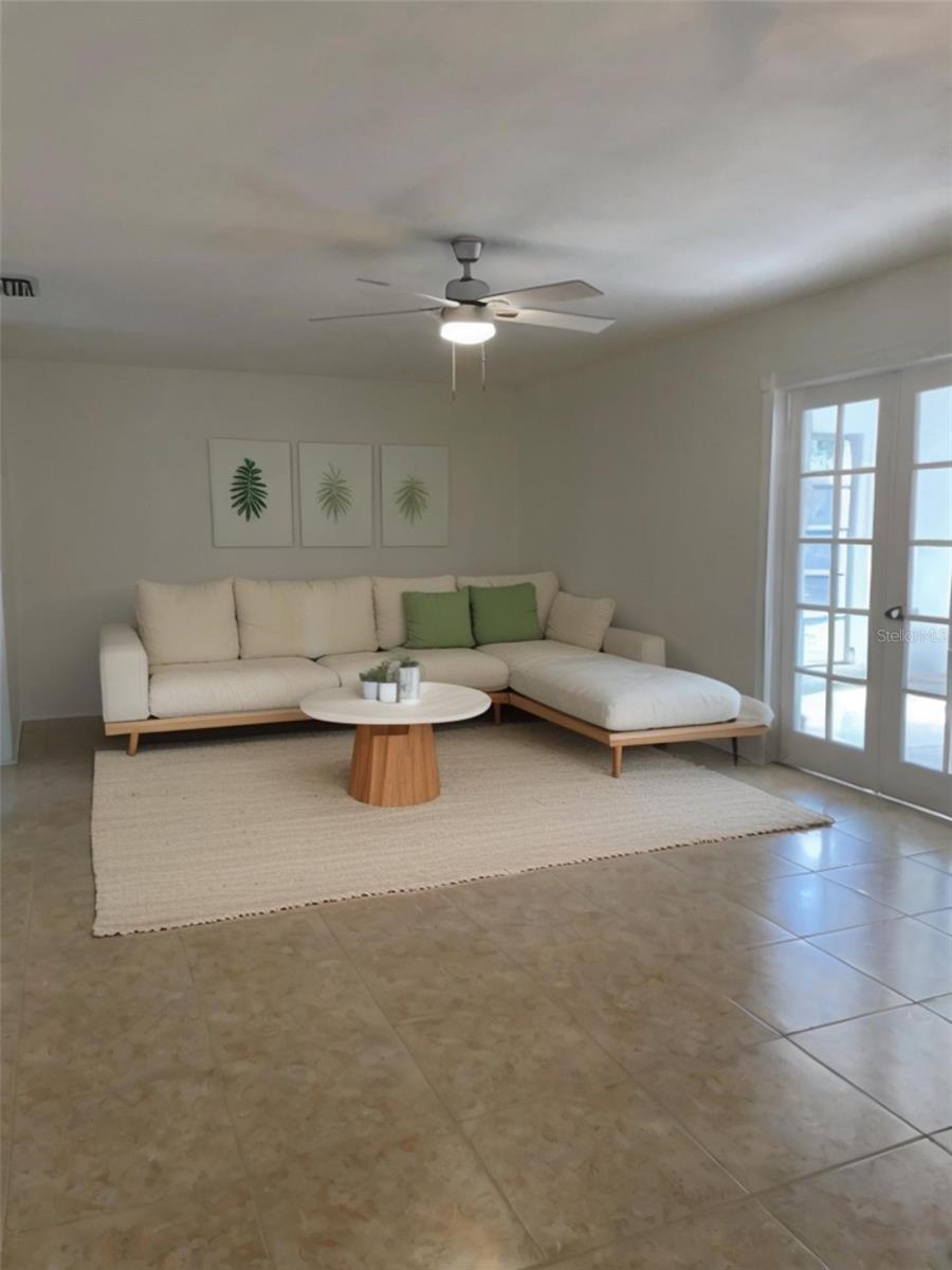 Image 4 of 15 For 2051 High Ridge Drive