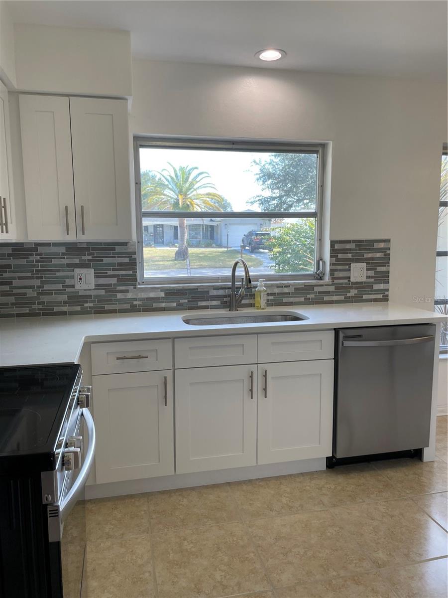 Image 5 of 15 For 2051 High Ridge Drive
