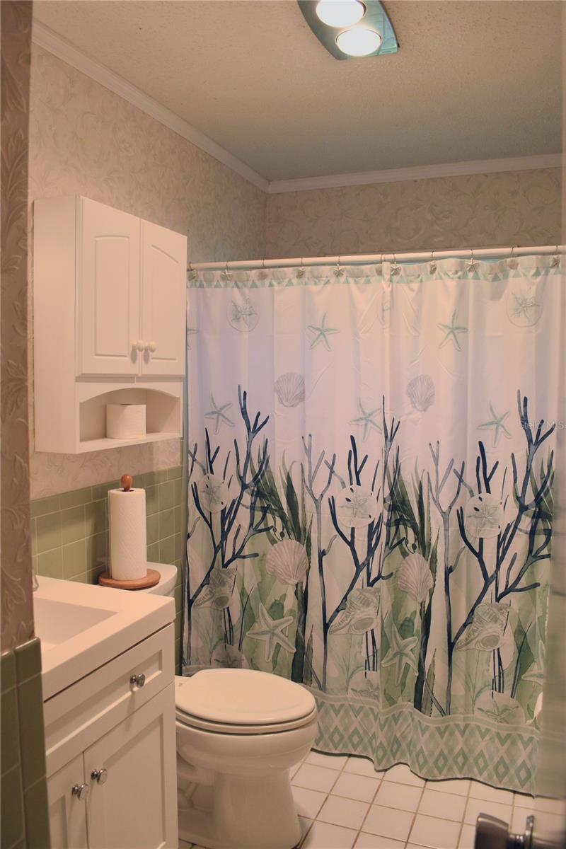 Image 20 of 24 For 9639 Mainlands Boulevard E