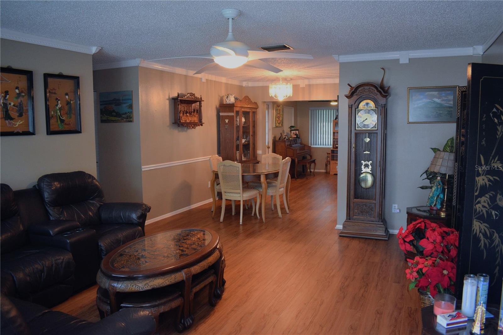 Image 4 of 24 For 9639 Mainlands Boulevard E
