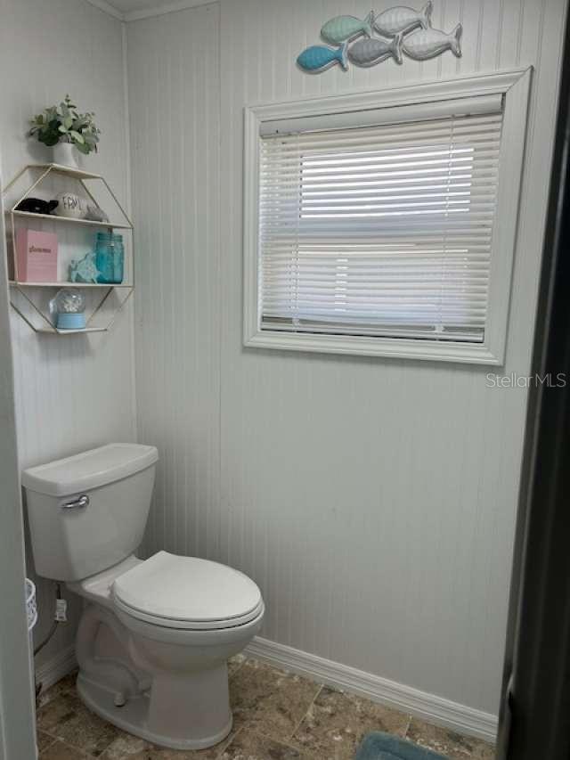 Image 21 of 24 For 158 Bermuda Way