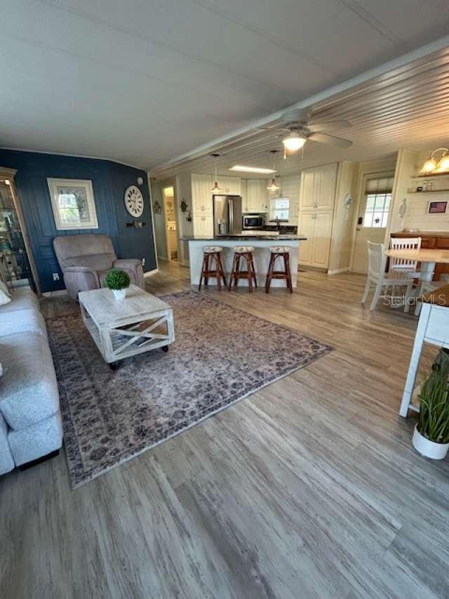 Image 9 of 24 For 158 Bermuda Way