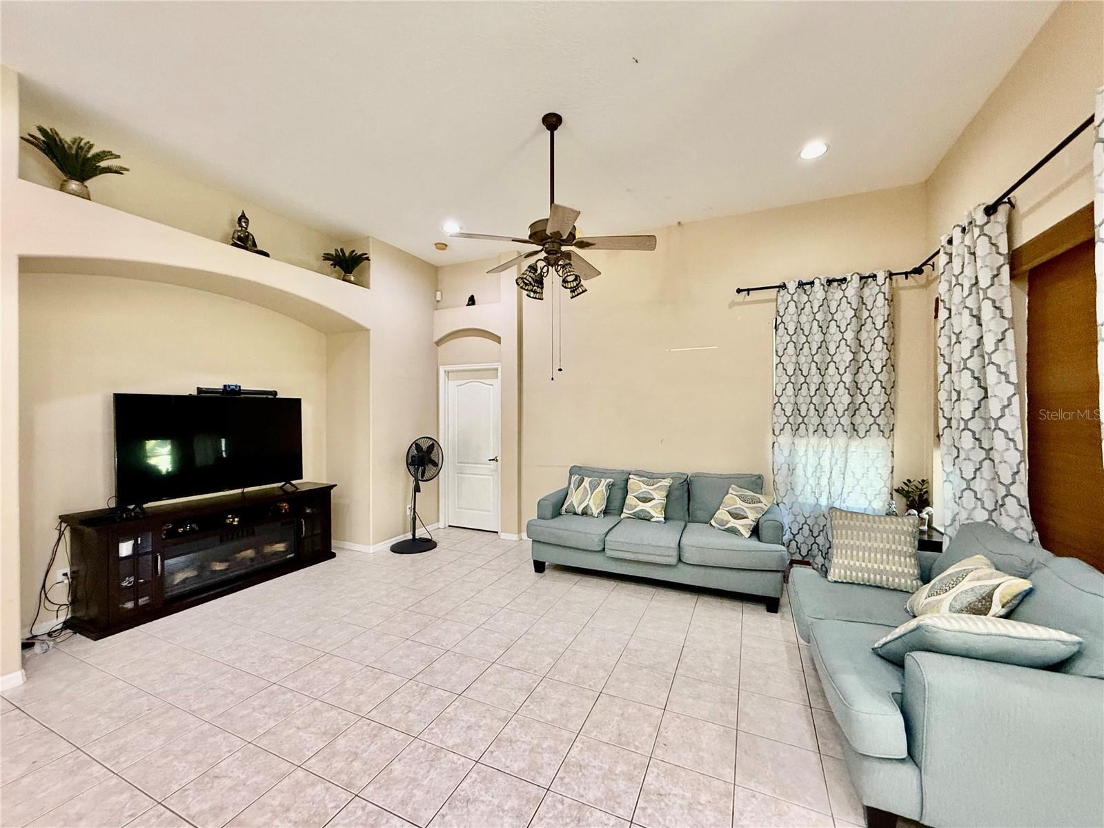 Image 14 of 38 For 11242 Blacksmith Drive