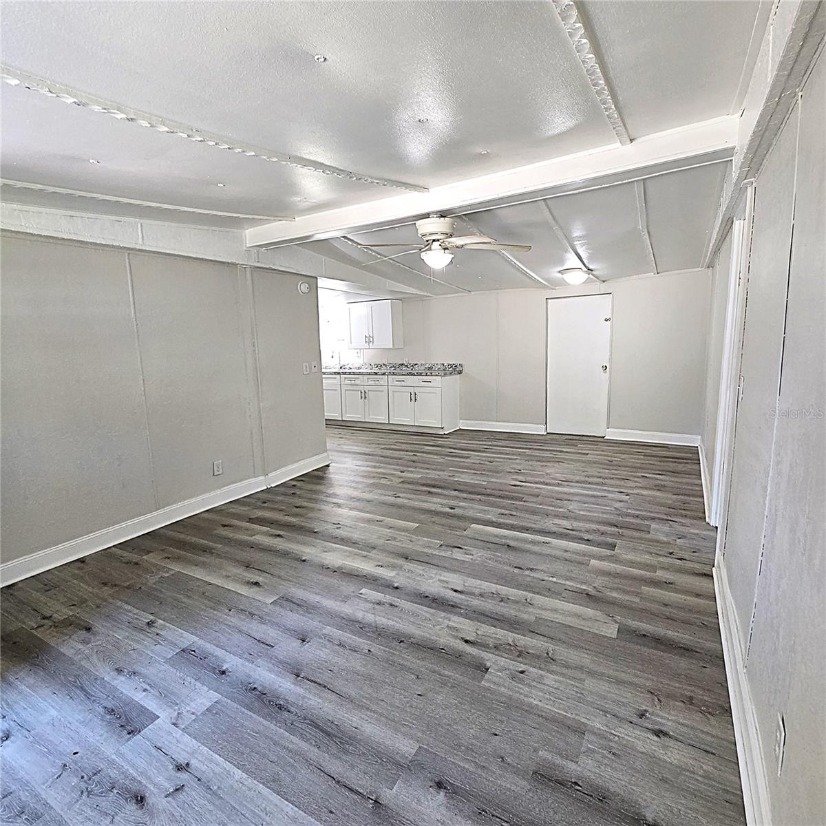 Image 3 of 26 For 2434 Trenton Road E