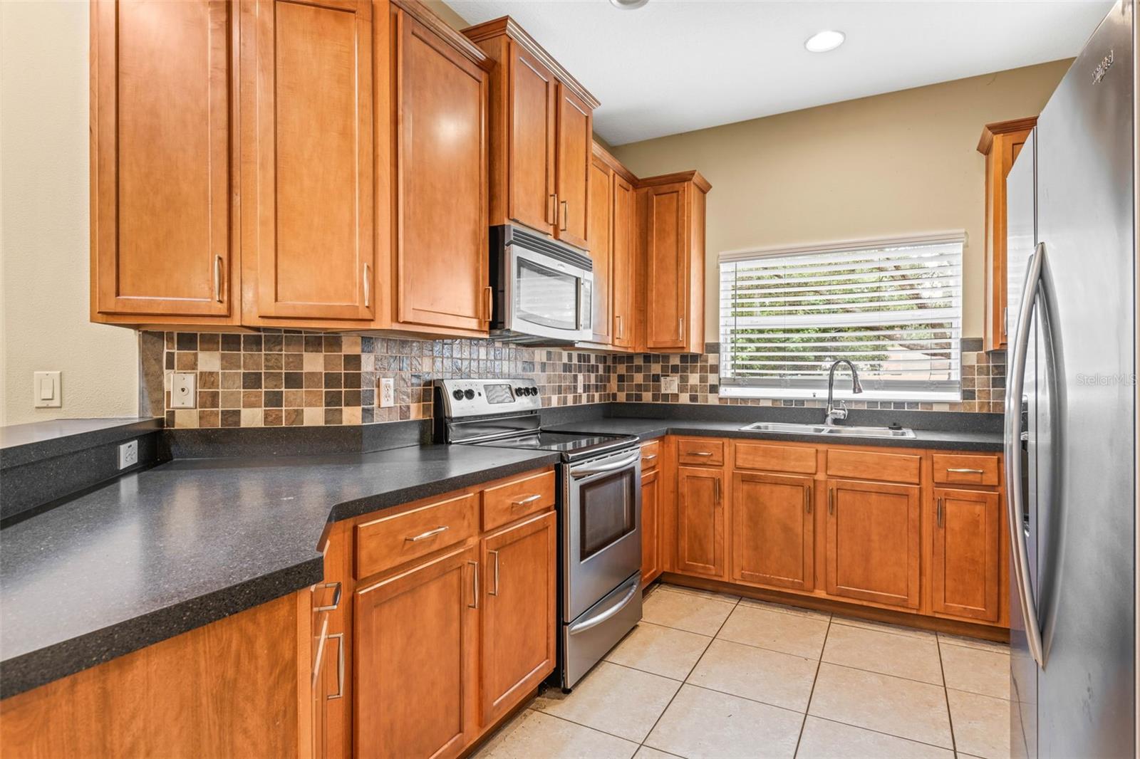 Image 13 of 29 For 4528 Amberly Oaks Court