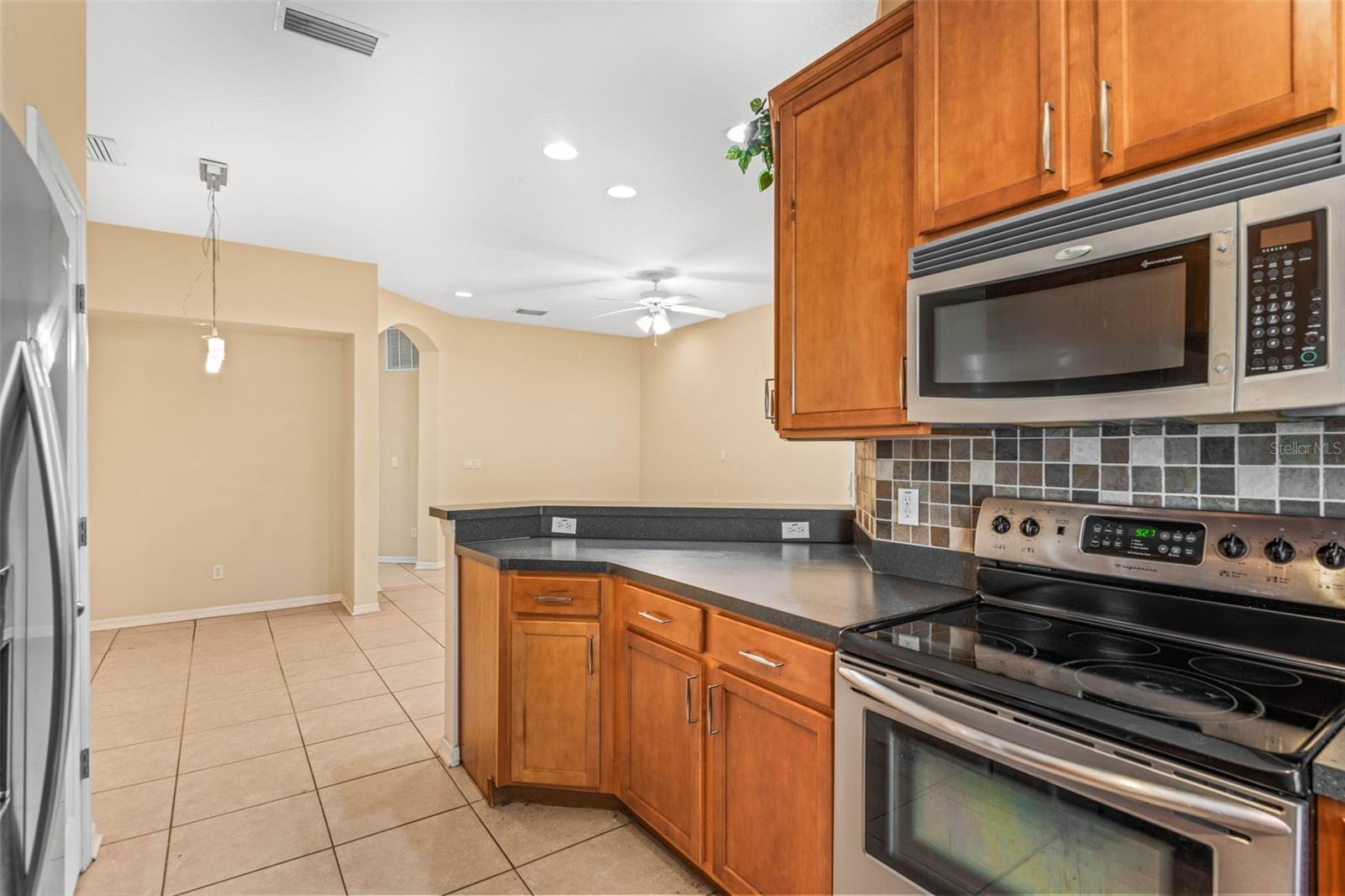 Image 15 of 29 For 4528 Amberly Oaks Court