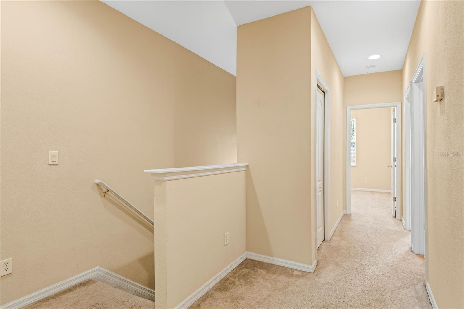 Image 17 of 29 For 4528 Amberly Oaks Court