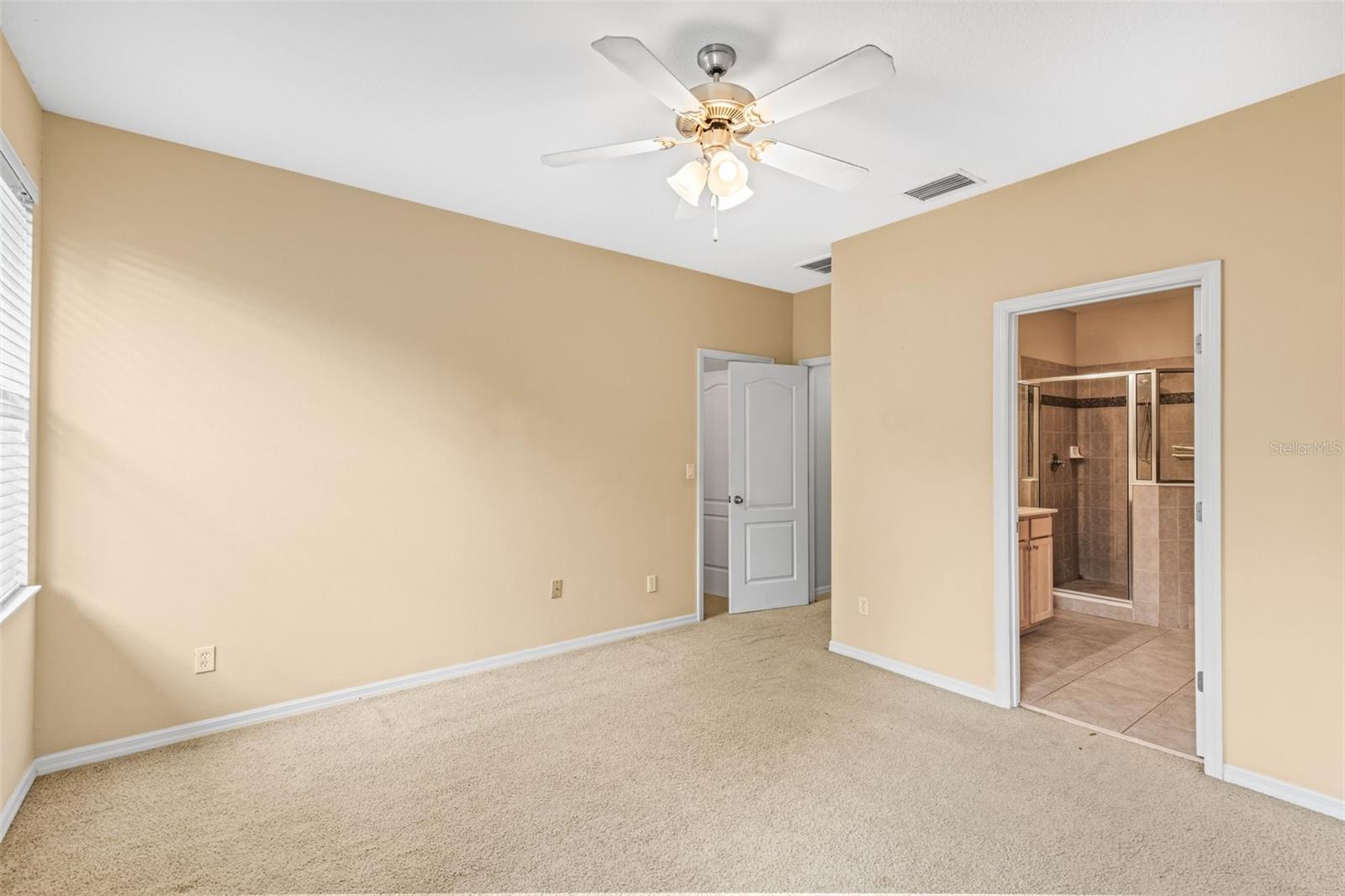 Image 22 of 29 For 4528 Amberly Oaks Court