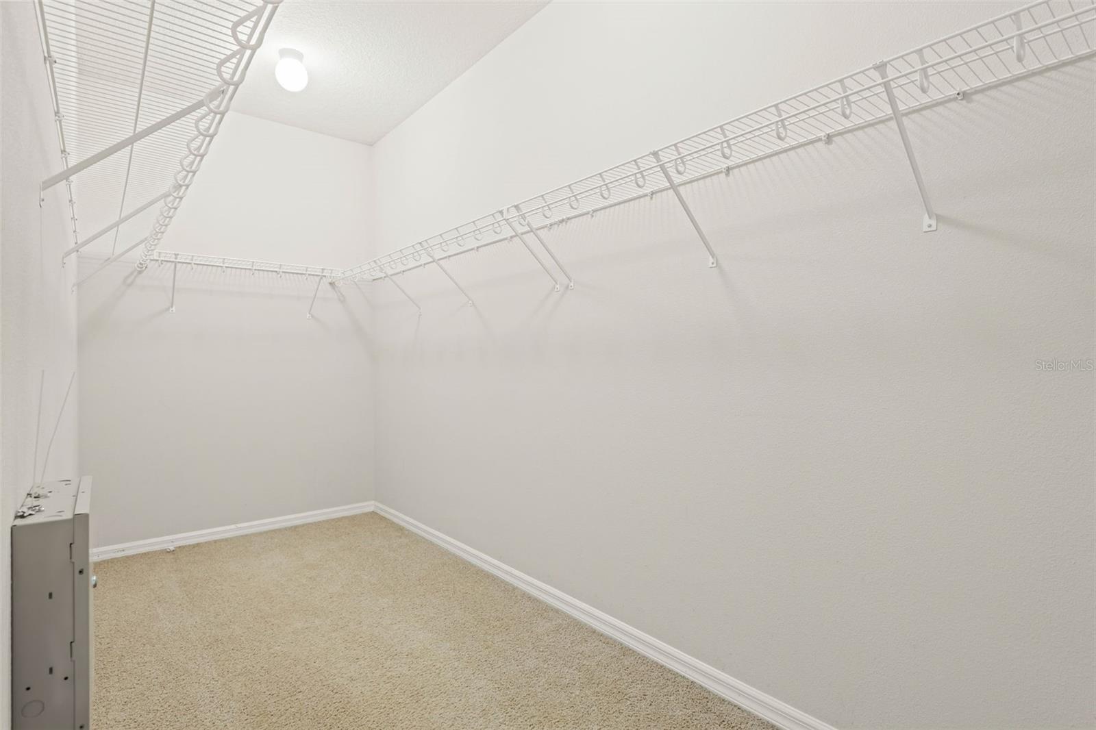 Image 25 of 29 For 4528 Amberly Oaks Court