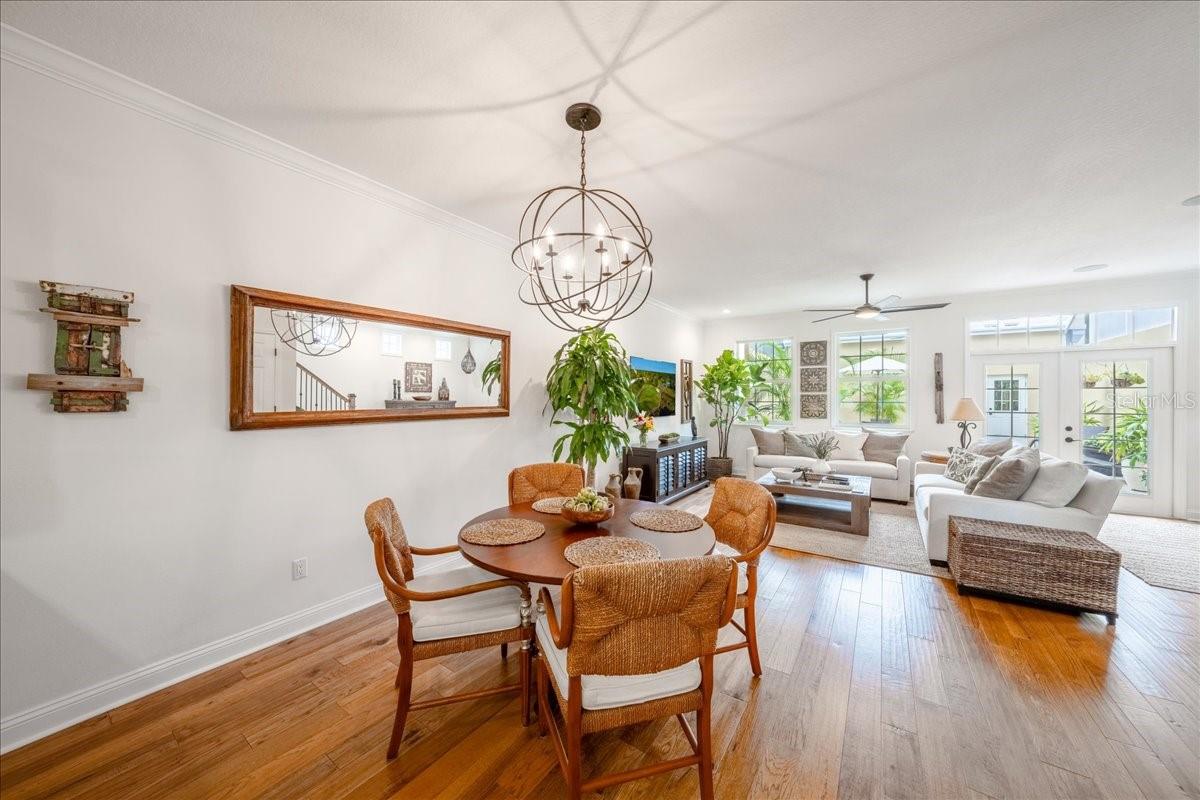 Image 11 of 40 For 5015 Elberon Street