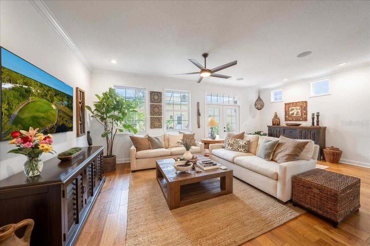 Image 2 of 40 For 5015 Elberon Street
