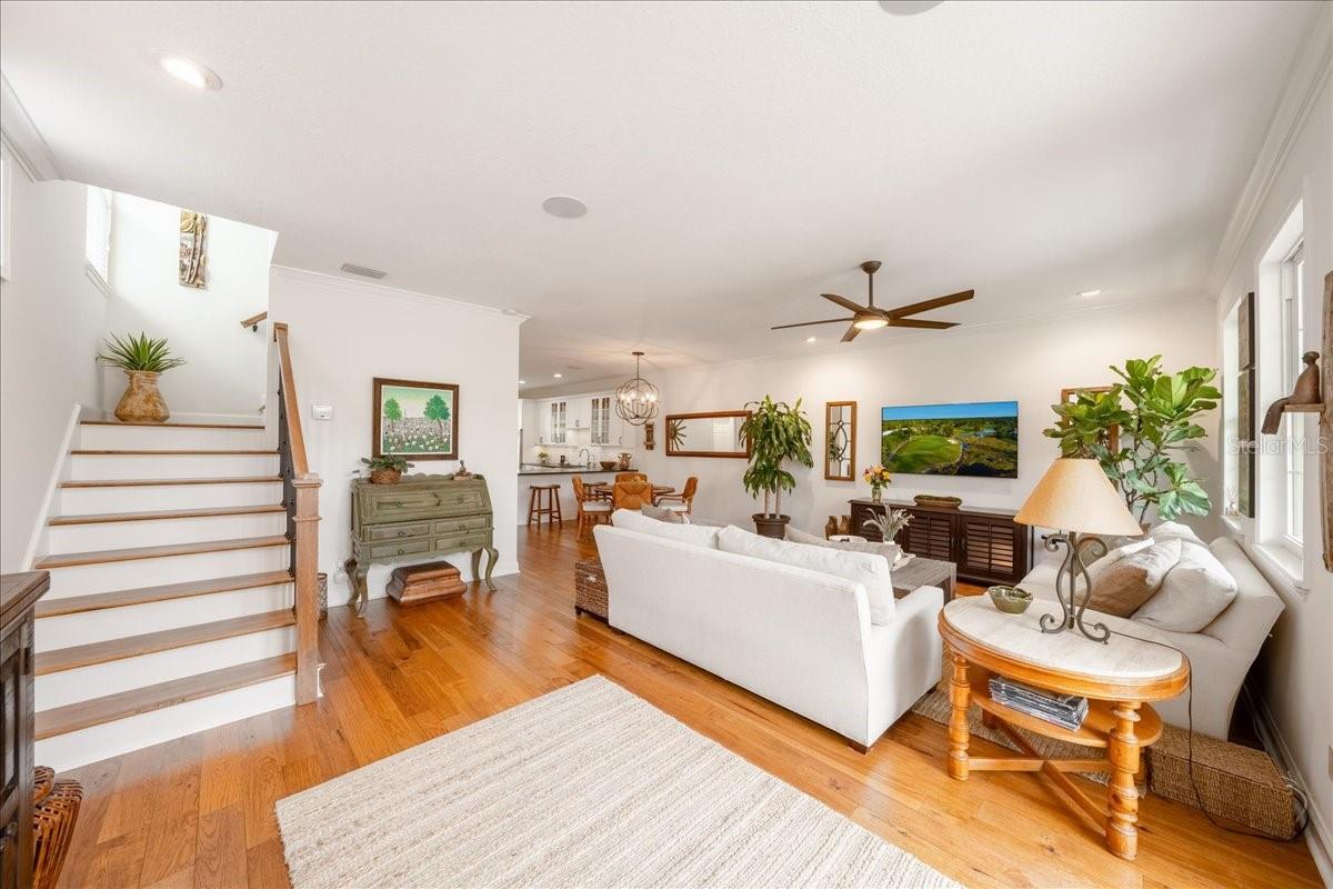 Image 7 of 40 For 5015 Elberon Street