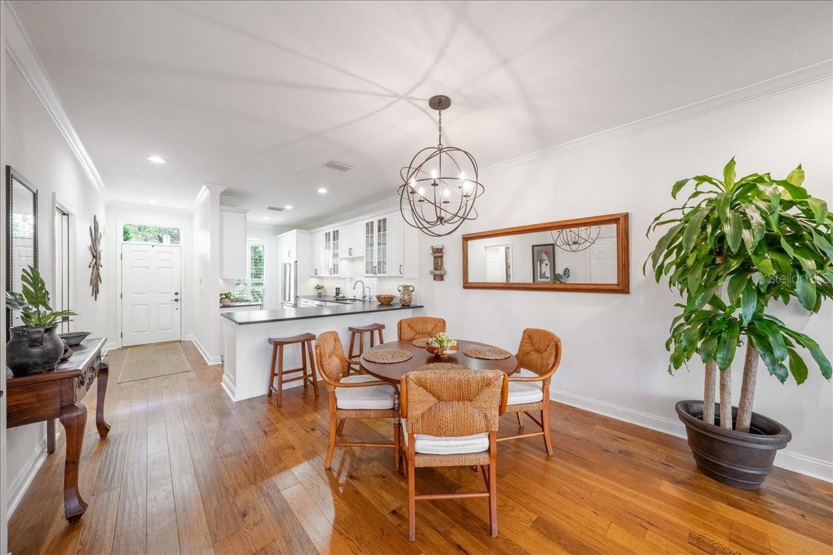 Image 9 of 40 For 5015 Elberon Street
