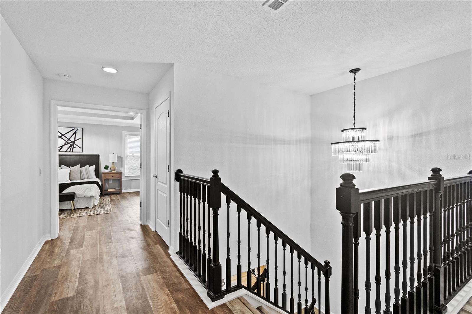 Listing photo id 12 for 16206 Nottingham Park Way