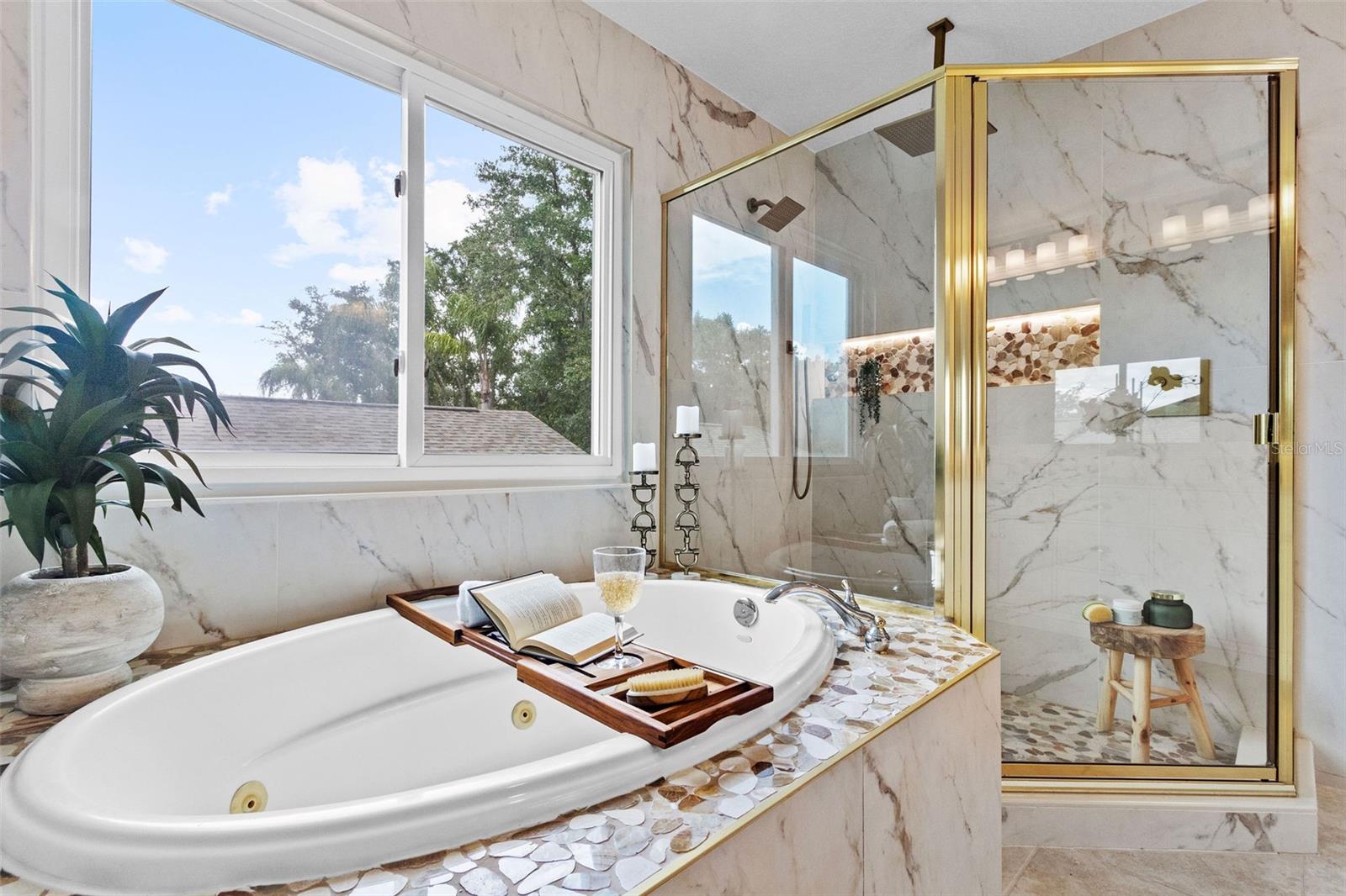 Listing photo id 25 for 16206 Nottingham Park Way