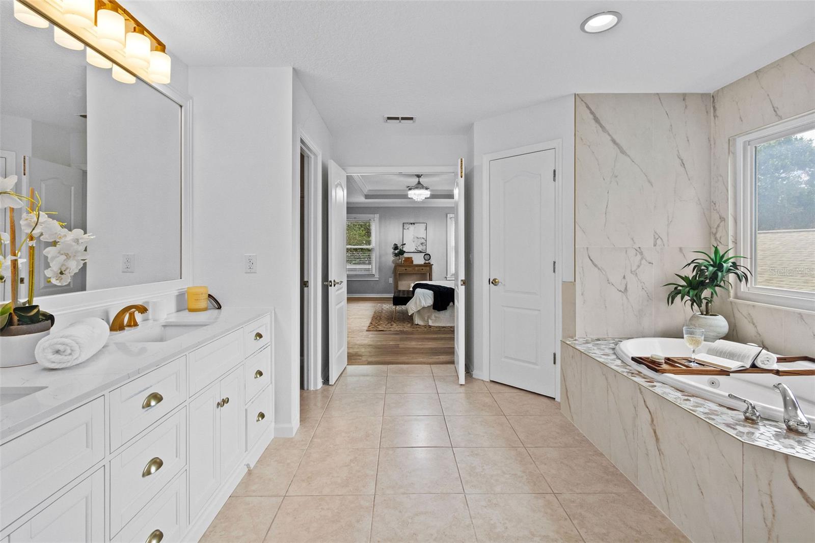 Listing photo id 27 for 16206 Nottingham Park Way