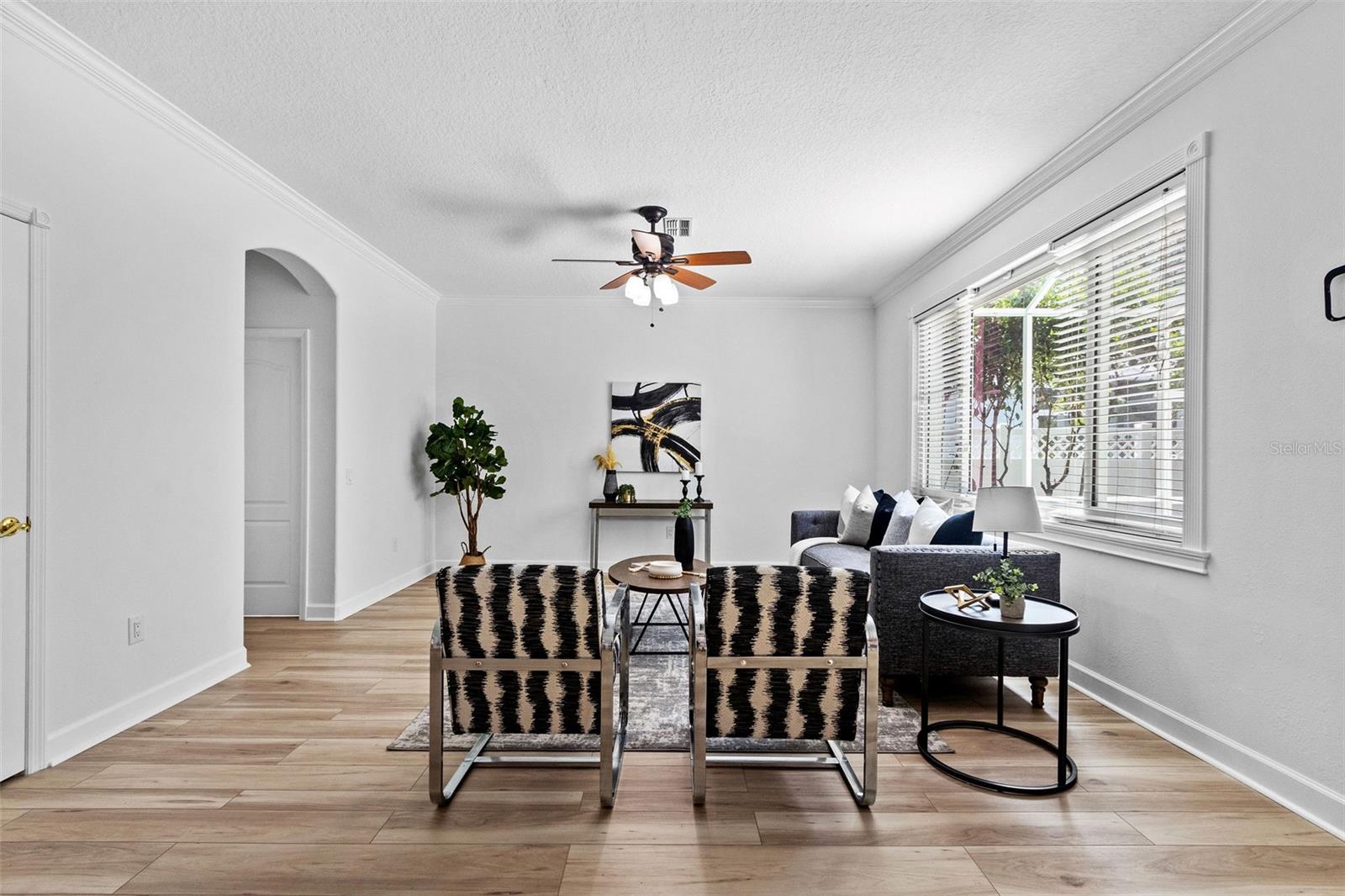 Listing photo id 42 for 16206 Nottingham Park Way