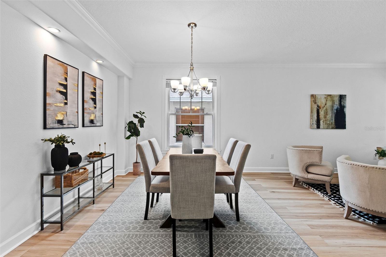 Listing photo id 4 for 16206 Nottingham Park Way