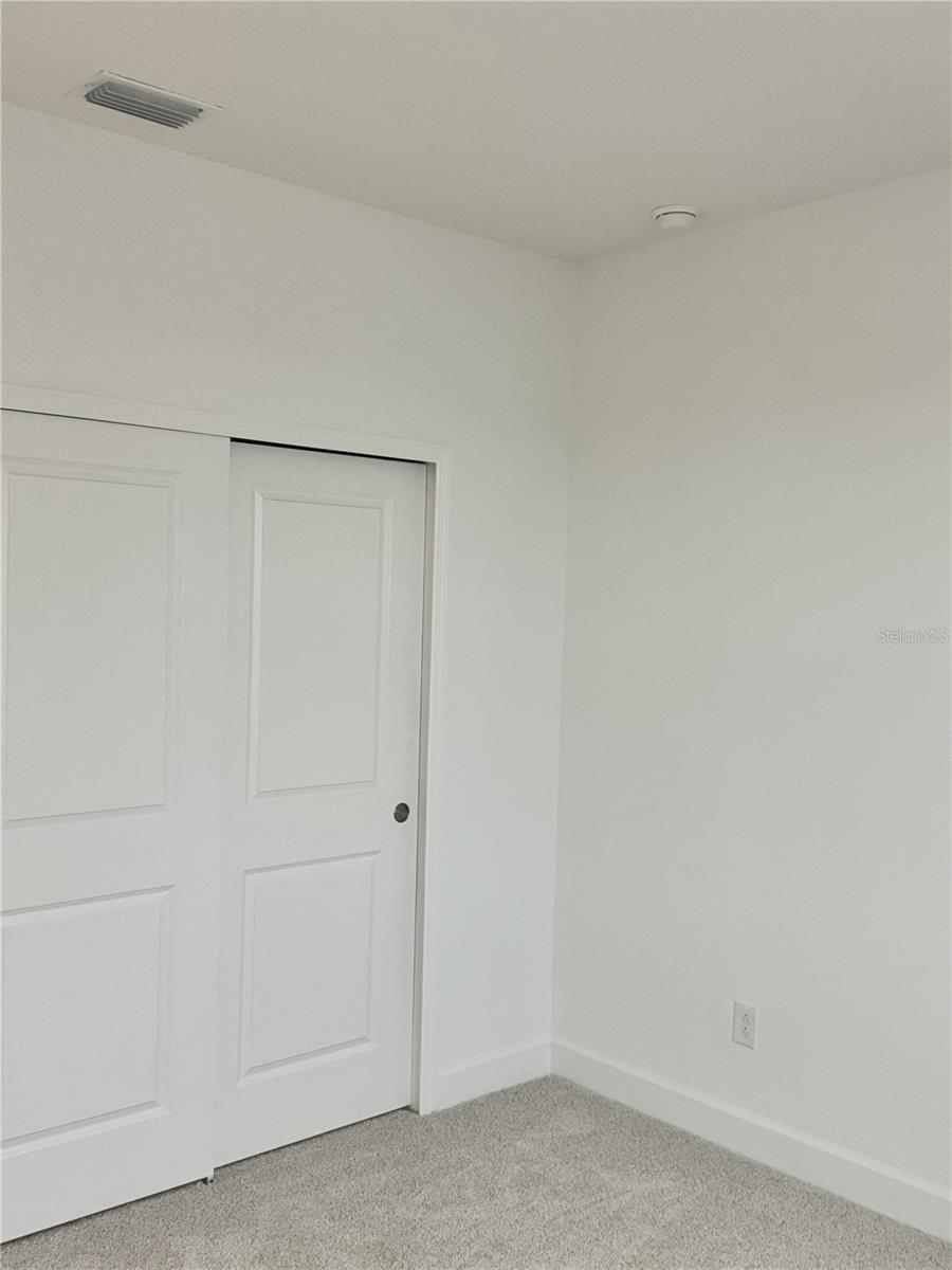 Image 10 of 12 For 12638 Clear Sapphire Dr